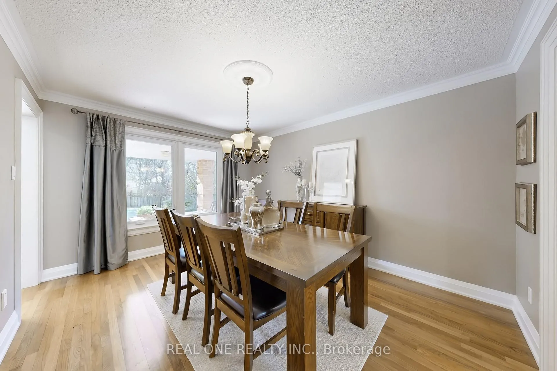 Photo 10 of 113 Longwater Chase, Markham, Unionville — HOMEH