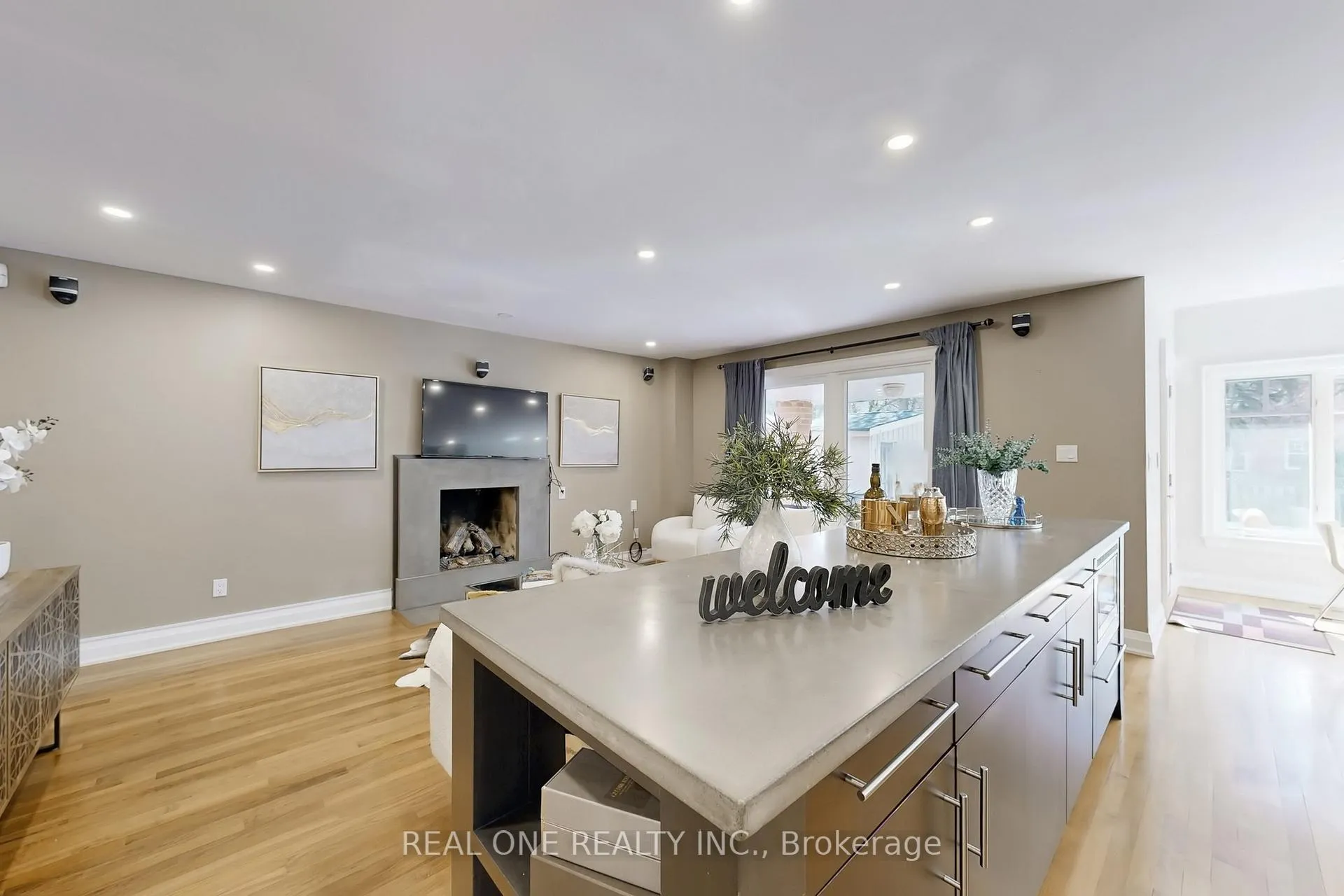 Photo 15 of 113 Longwater Chase, Markham, Unionville — HOMEH