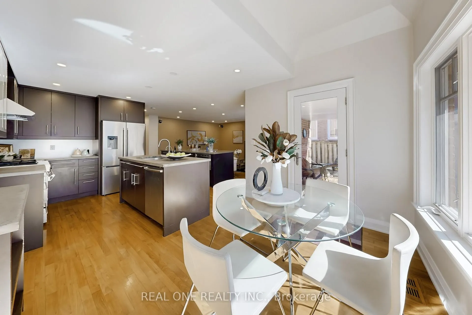 Photo 19 of 113 Longwater Chase, Markham, Unionville — HOMEH