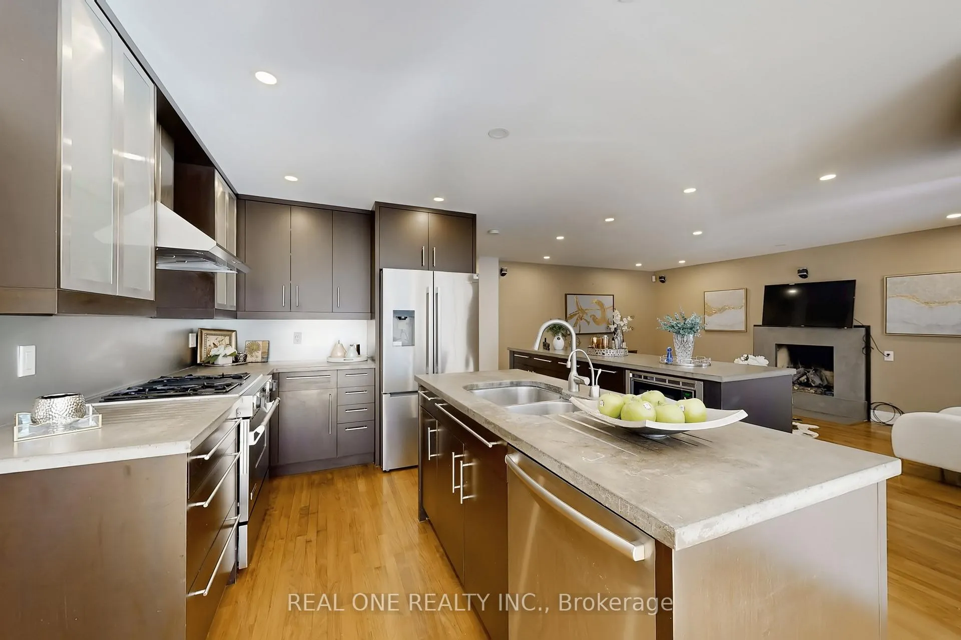Photo 20 of 113 Longwater Chase, Markham, Unionville — HOMEH