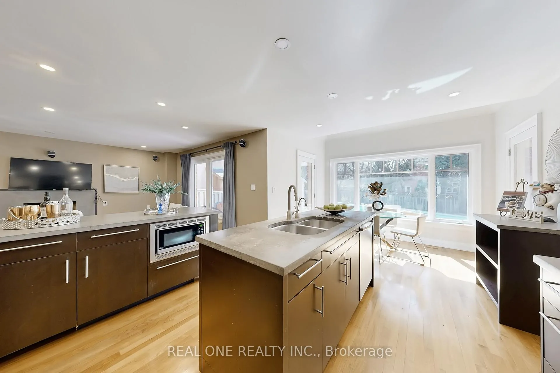 Photo 23 of 113 Longwater Chase, Markham, Unionville — HOMEH