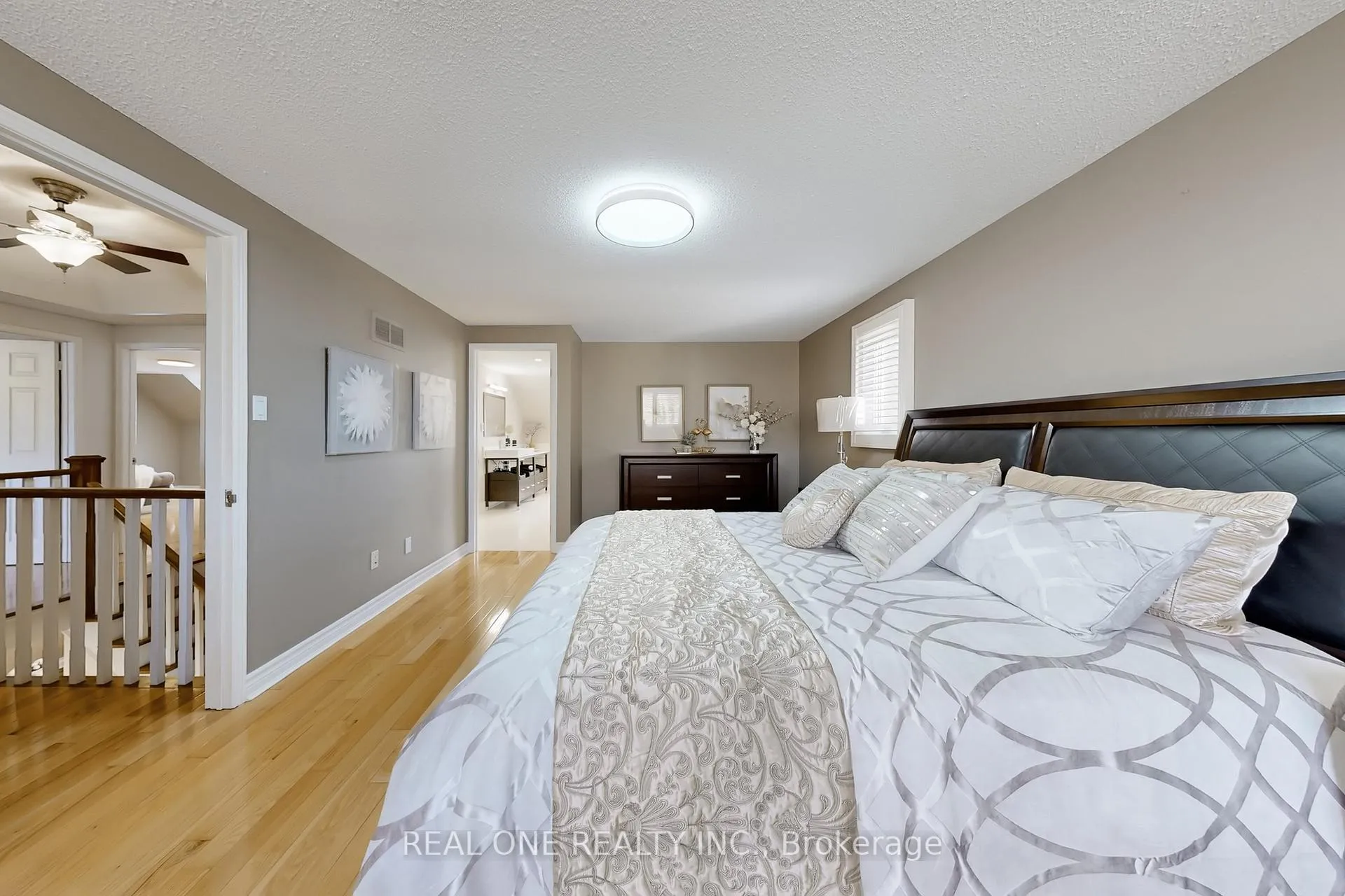 Photo 33 of 113 Longwater Chase, Markham, Unionville — HOMEH