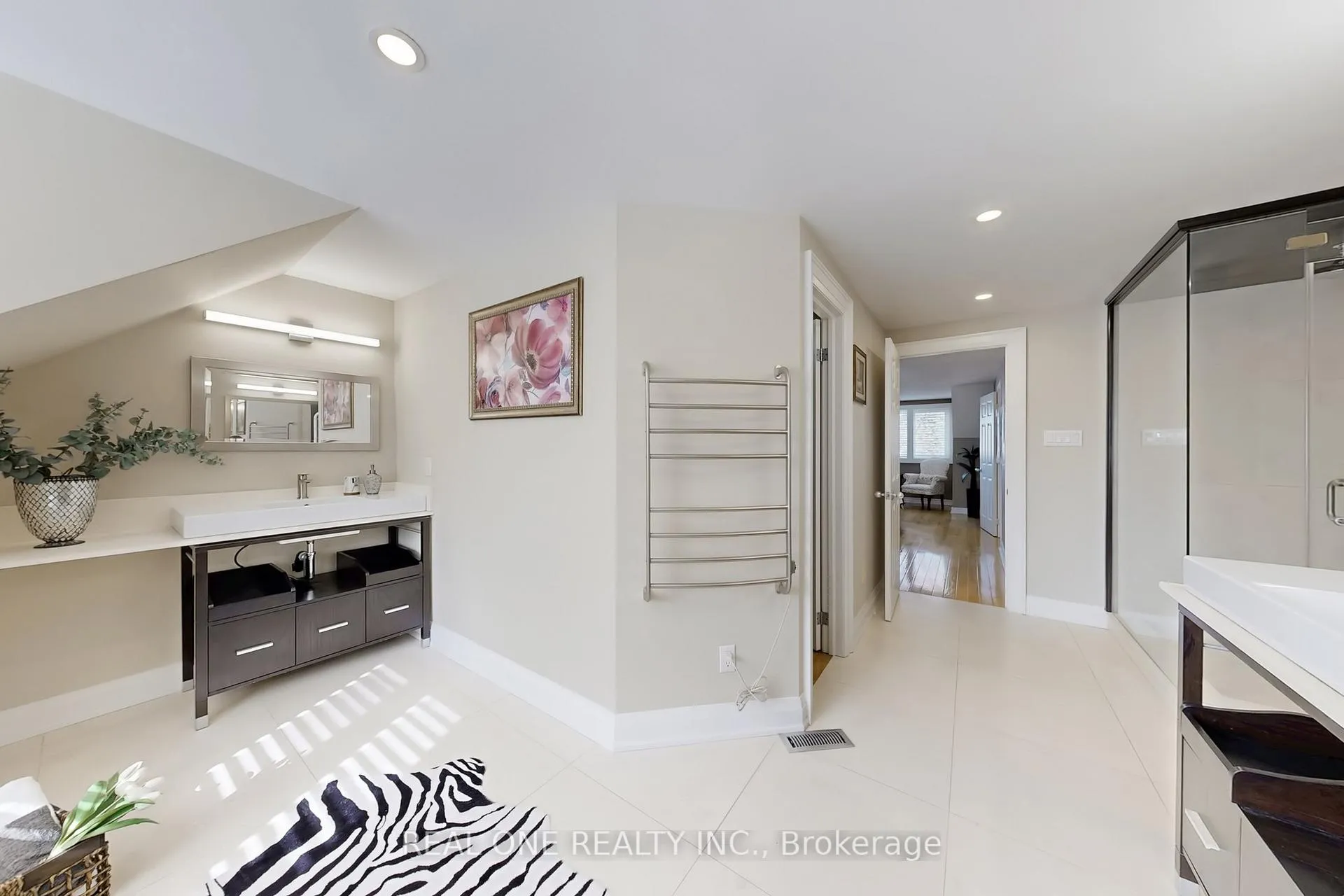 Photo 37 of 113 Longwater Chase, Markham, Unionville — HOMEH