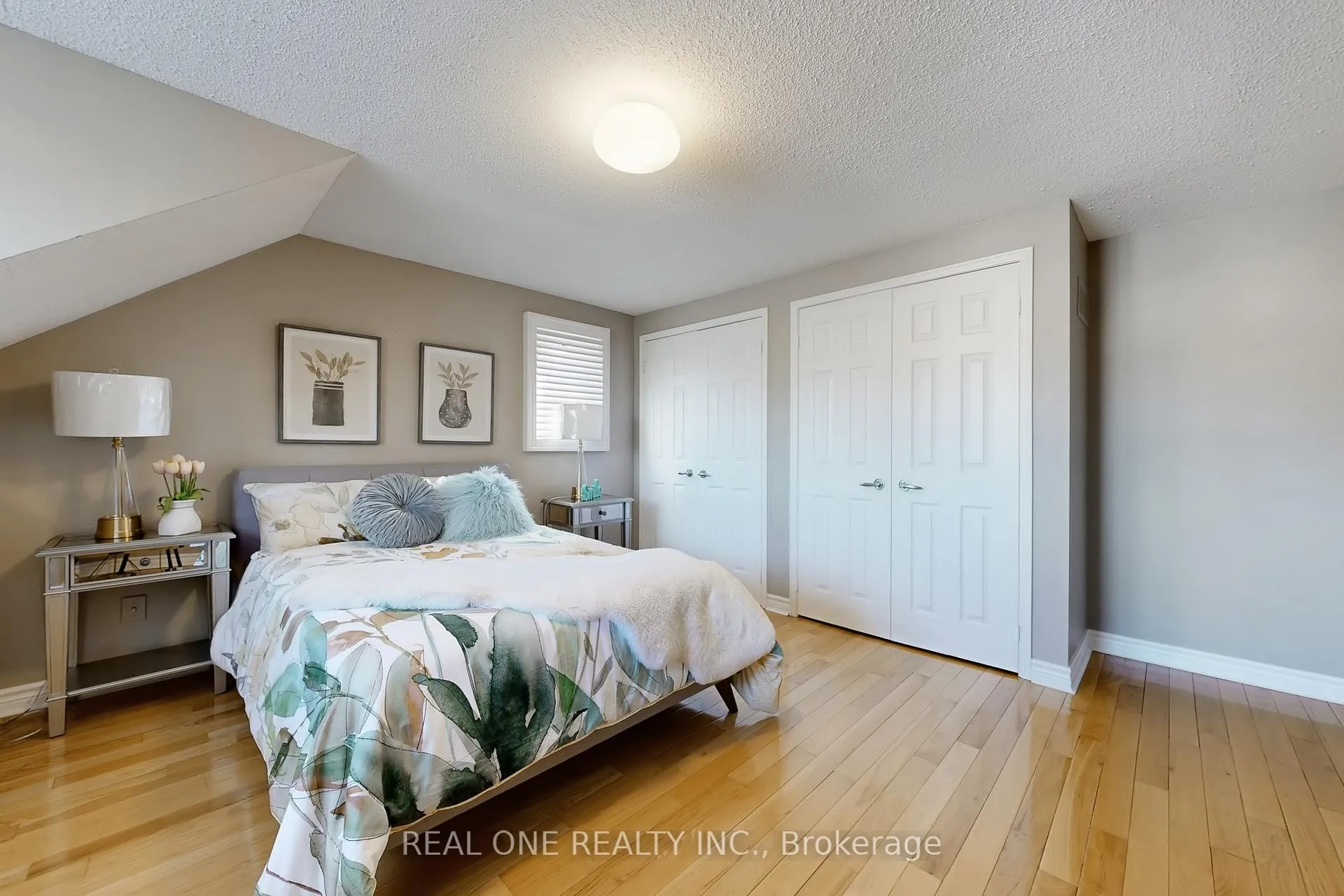 Photo 41 of 113 Longwater Chase, Markham, Unionville — HOMEH
