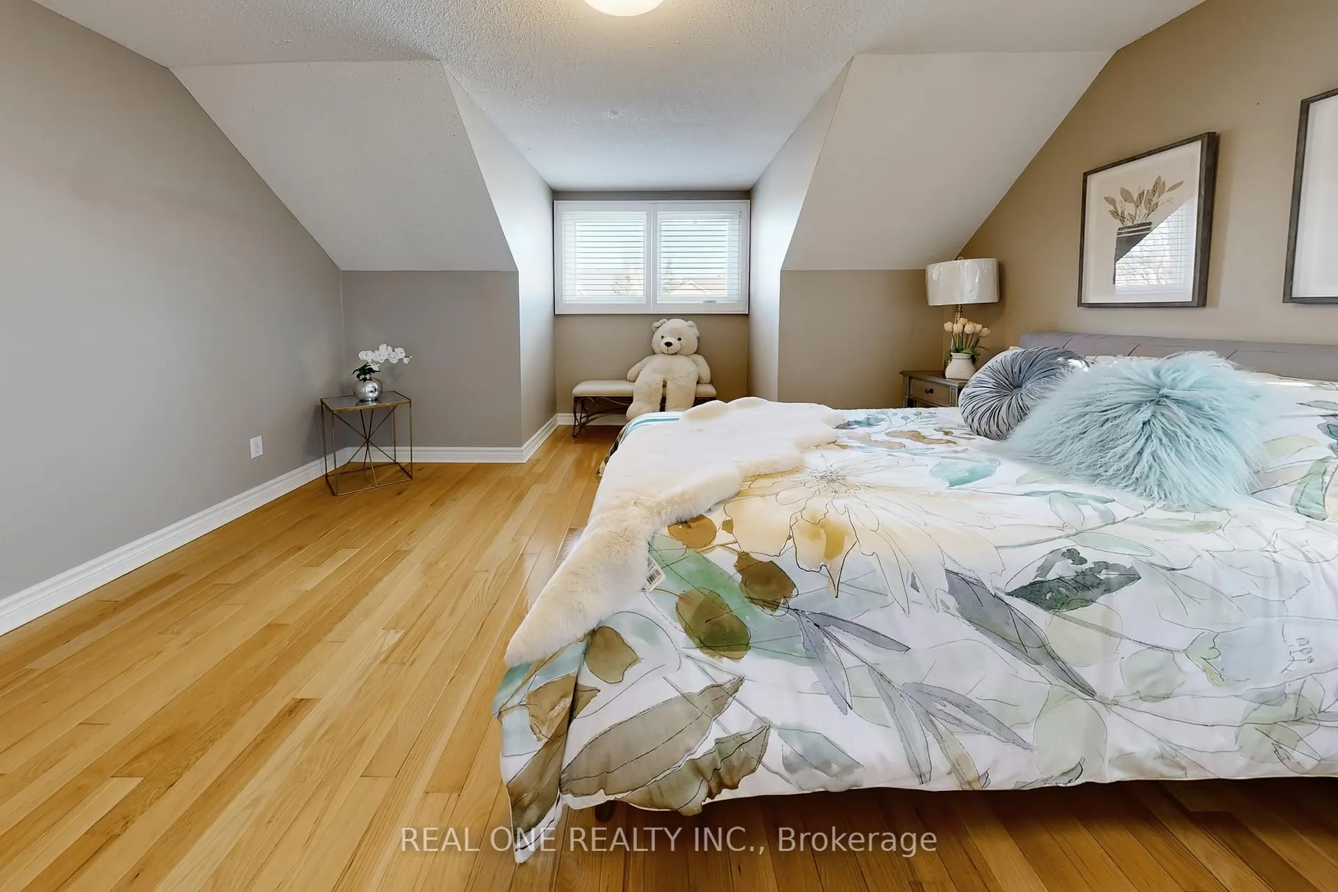 Photo 42 of 113 Longwater Chase, Markham, Unionville — HOMEH
