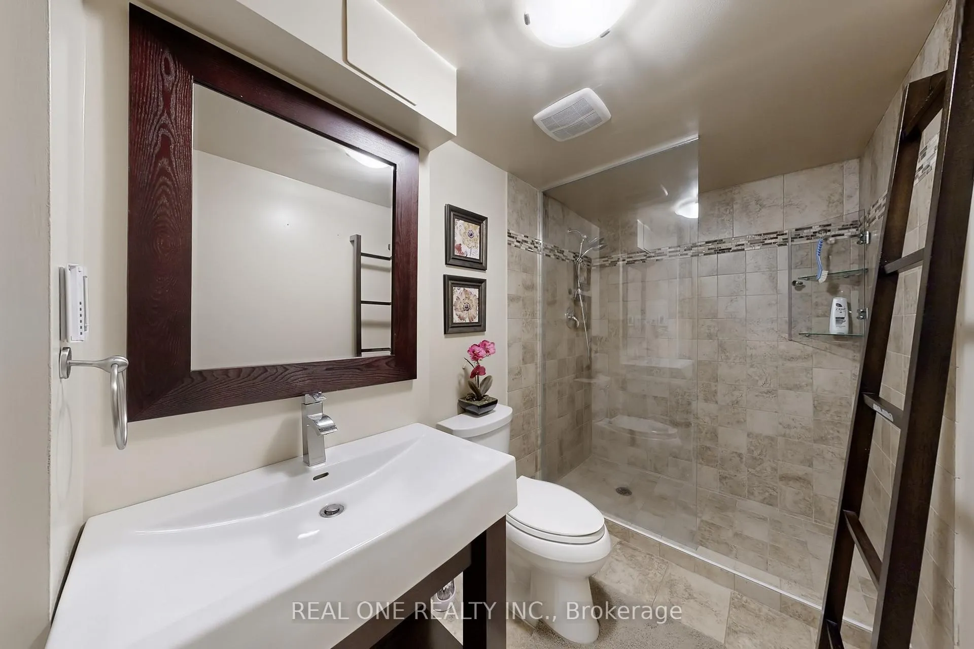 Photo 47 of 113 Longwater Chase, Markham, Unionville — HOMEH