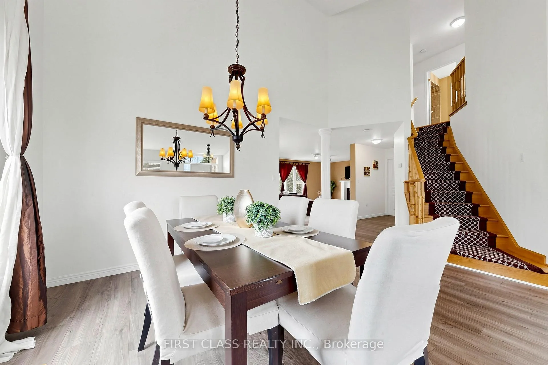 Photo 9 of 11 Diamond Court, Hamilton, Mountview — HOMEH