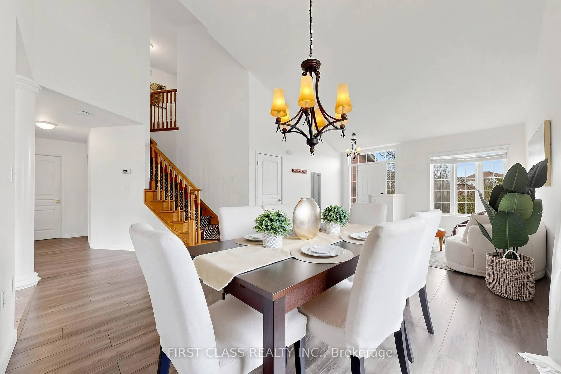 Photo 10 of 11 Diamond Court, Hamilton, Mountview — HOMEH