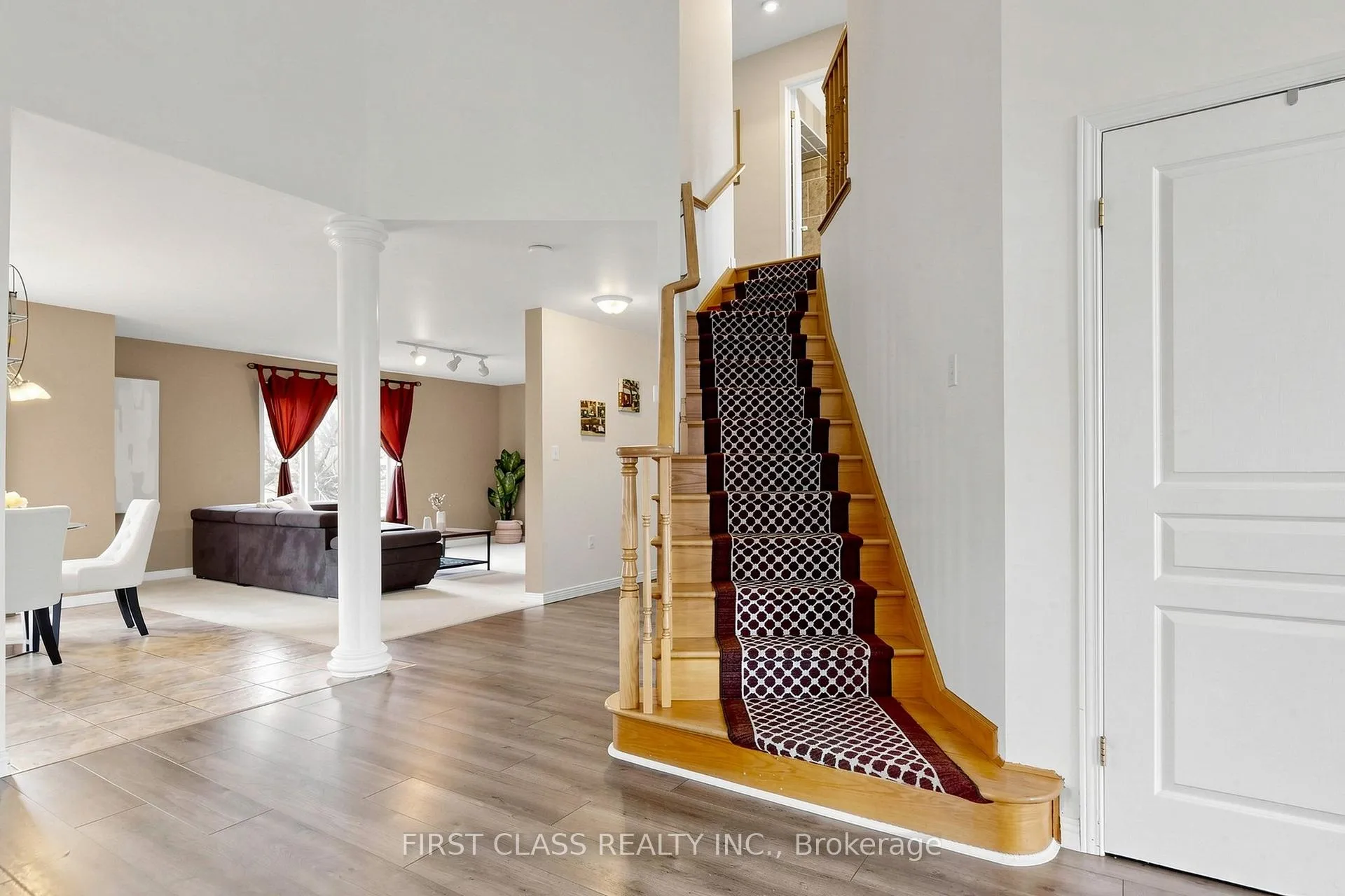 Photo 25 of 11 Diamond Court, Hamilton, Mountview — HOMEH