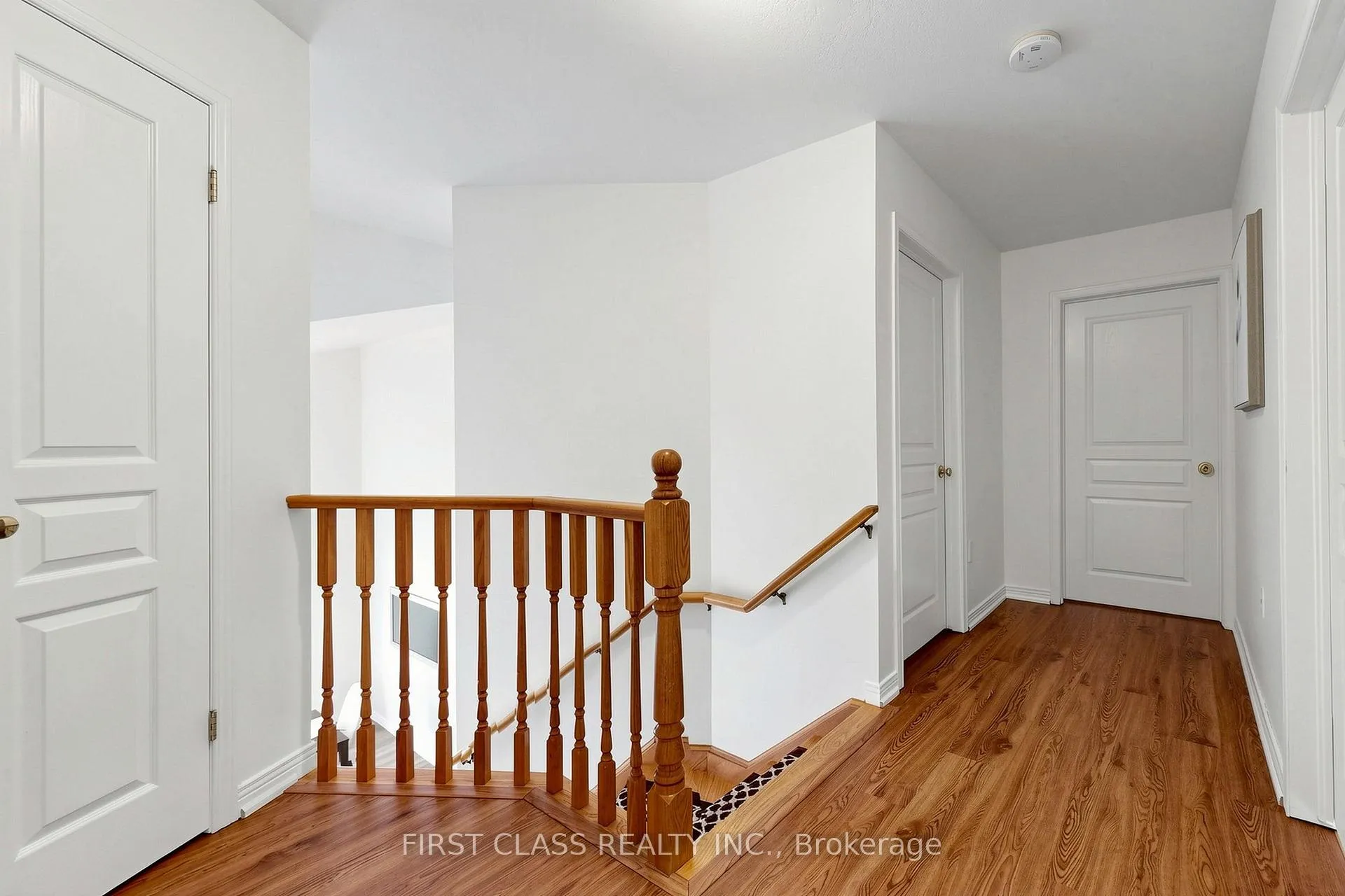 Photo 26 of 11 Diamond Court, Hamilton, Mountview — HOMEH