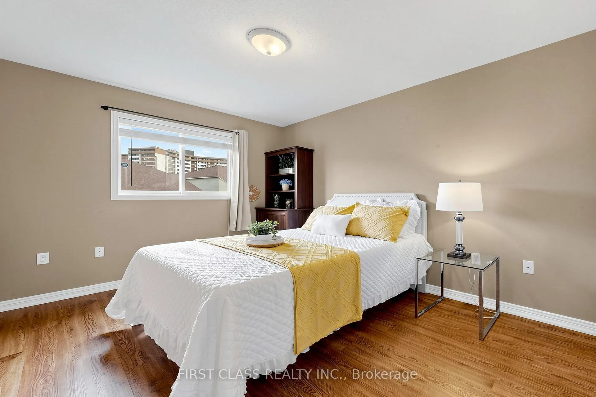 Photo 34 of 11 Diamond Court, Hamilton, Mountview — HOMEH