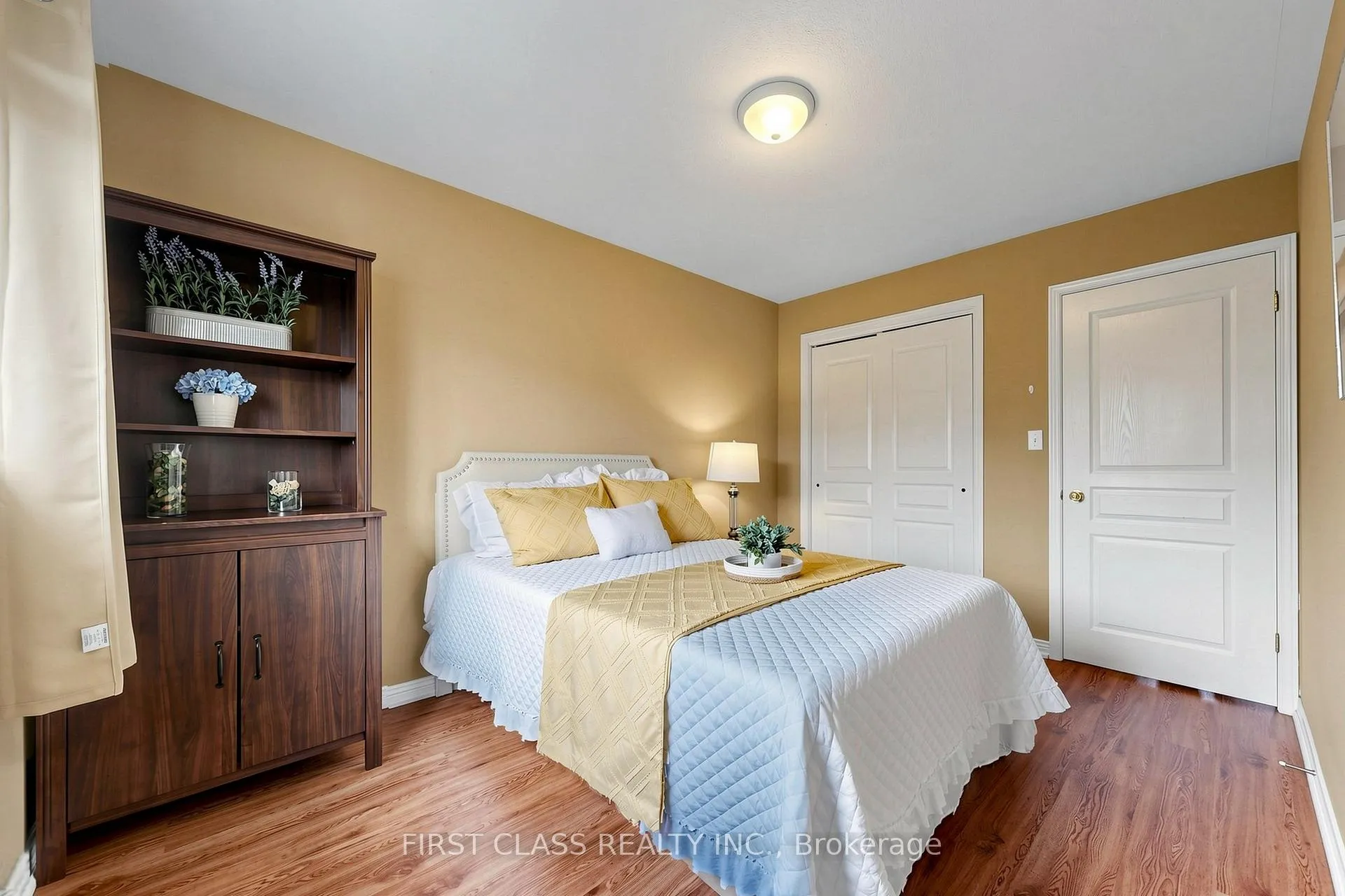 Photo 35 of 11 Diamond Court, Hamilton, Mountview — HOMEH