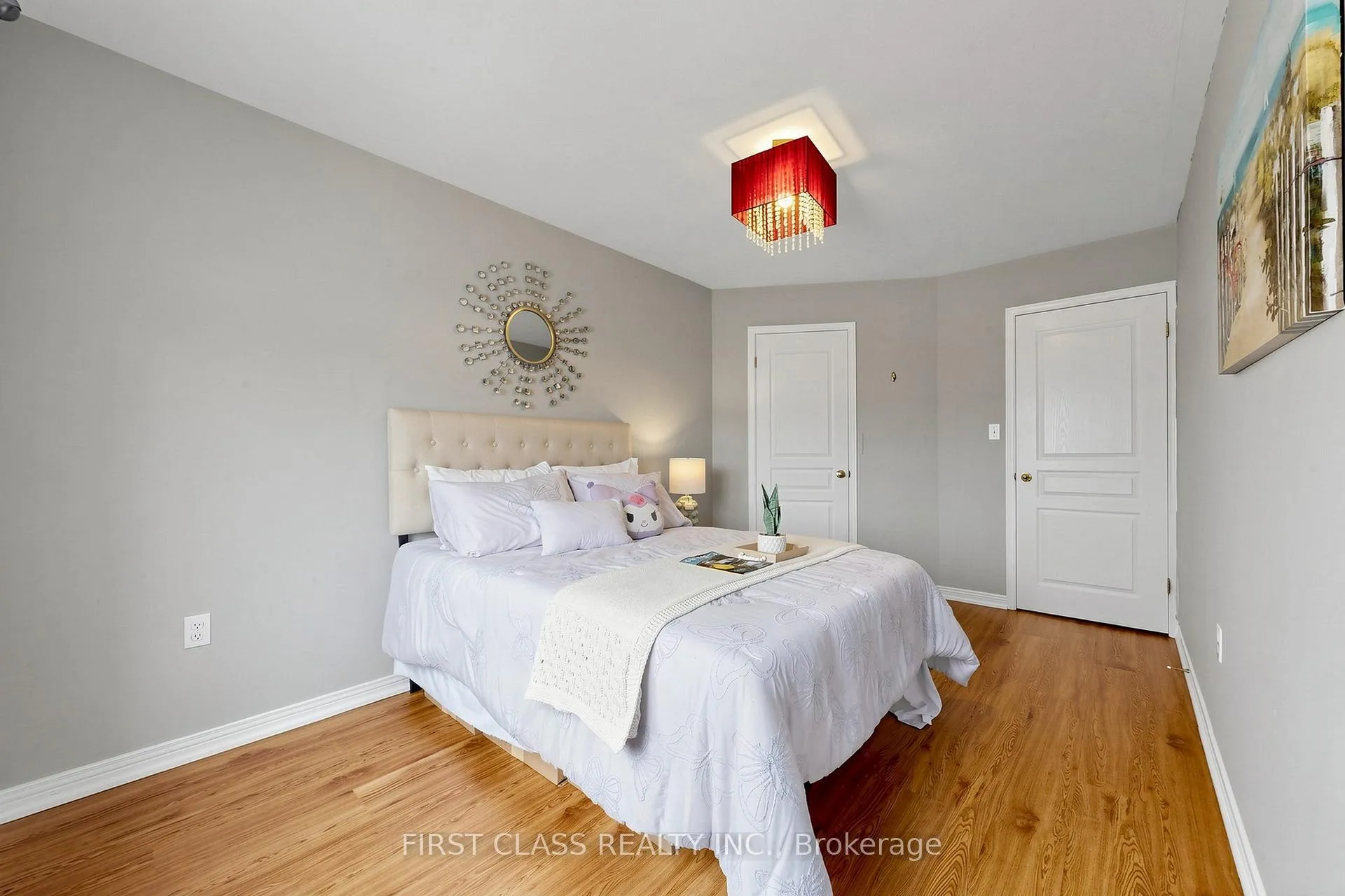 Photo 37 of 11 Diamond Court, Hamilton, Mountview — HOMEH