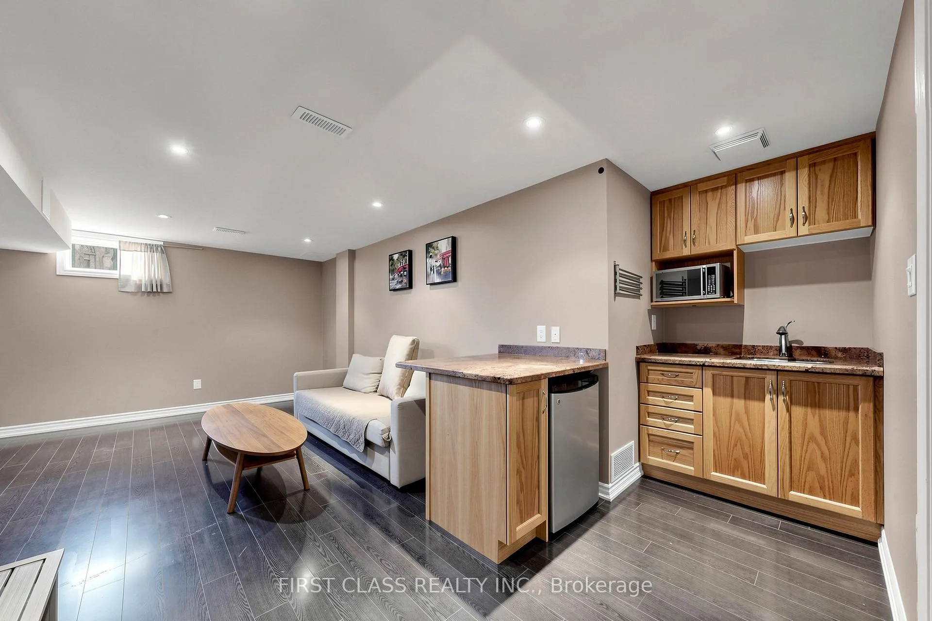 Photo 44 of 11 Diamond Court, Hamilton, Mountview — HOMEH