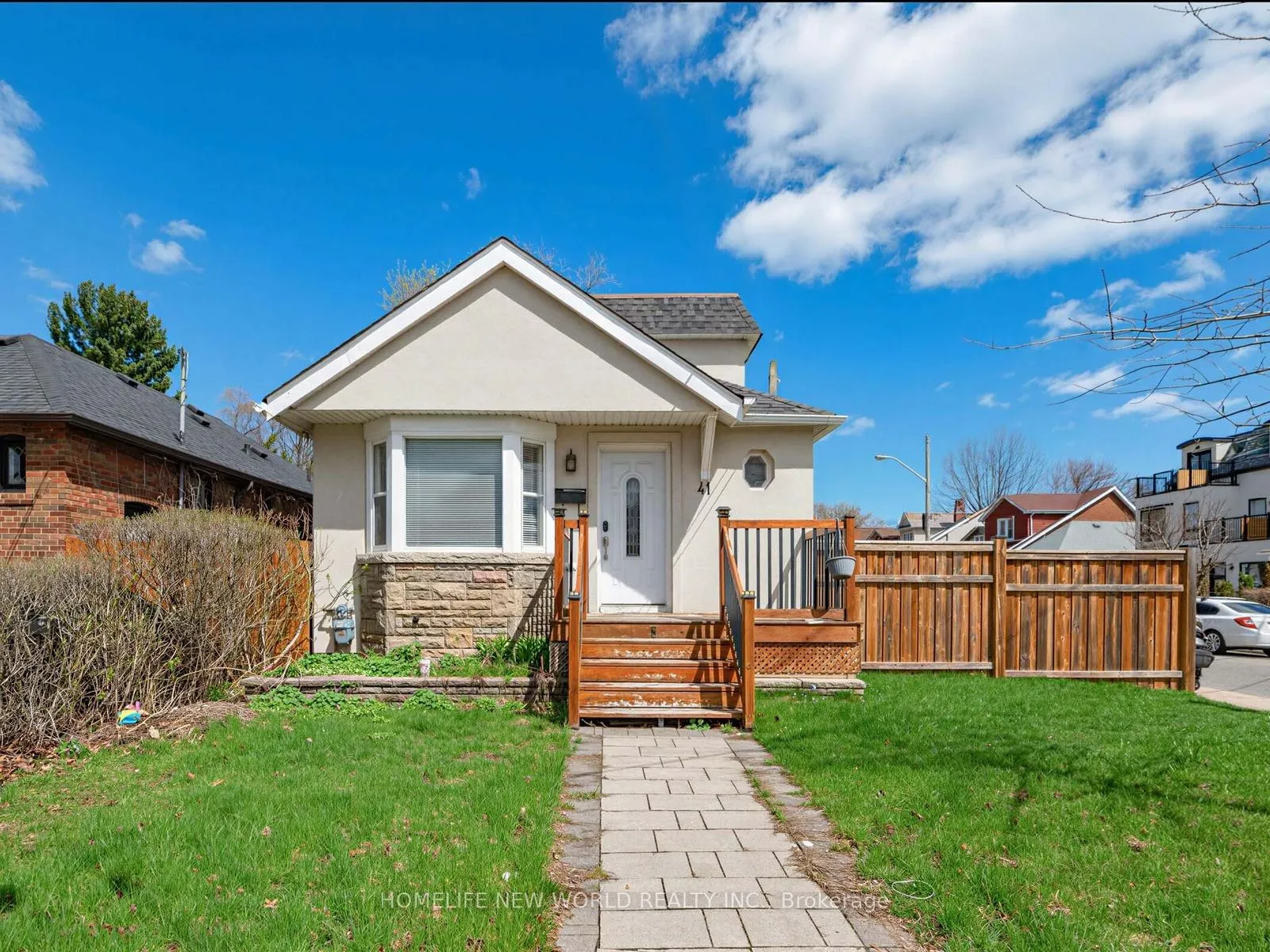 Photo 1 of Unit Main, 41 Binswood Avenue, Toronto, East York — HOMEH