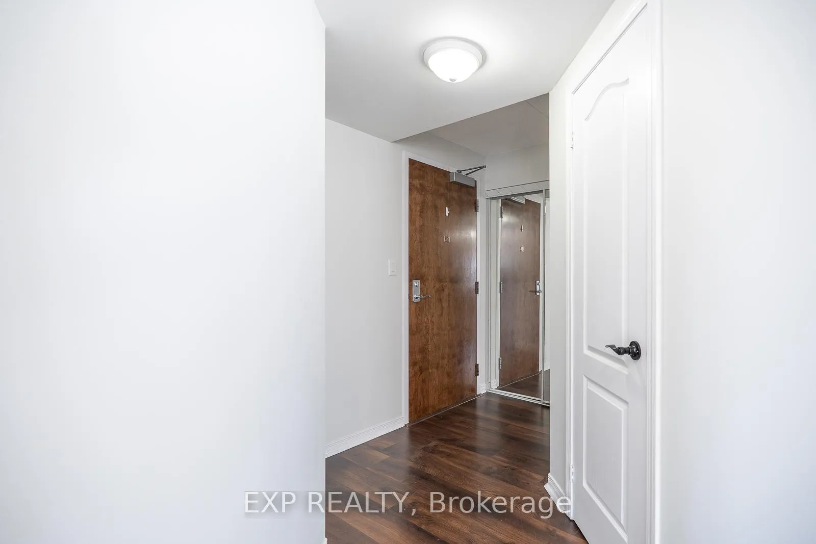 Photo 8 of Unit 519, 4600 Steeles Avenue E, Markham, Milliken Mills East — HOMEH
