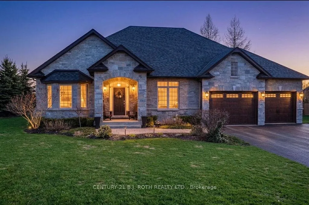 Front of 2 Roy Hickling Drive
