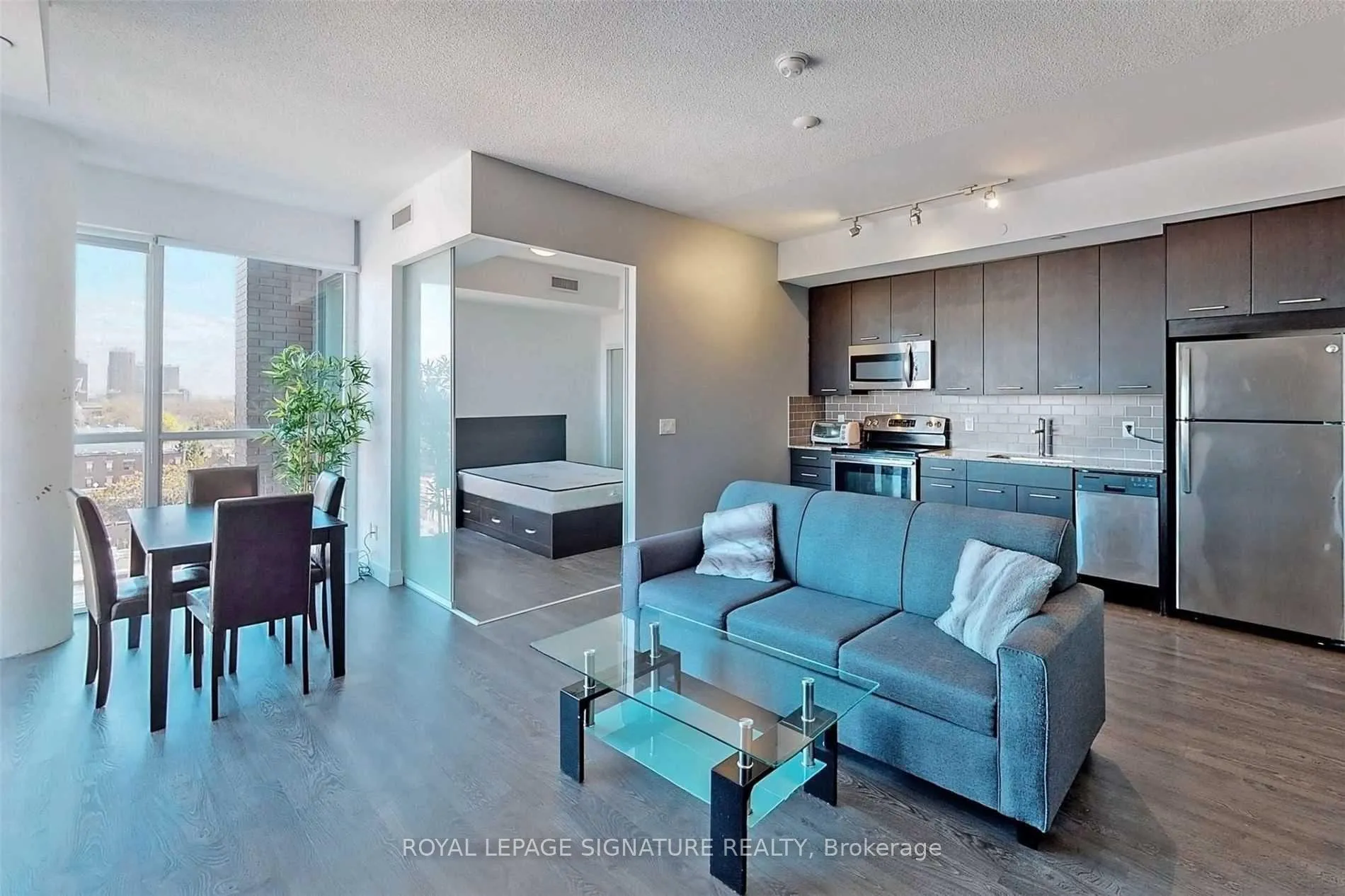 Photo 1 of Unit 807, 2055 Danforth Avenue, Toronto, Woodbine Corridor — HOMEH