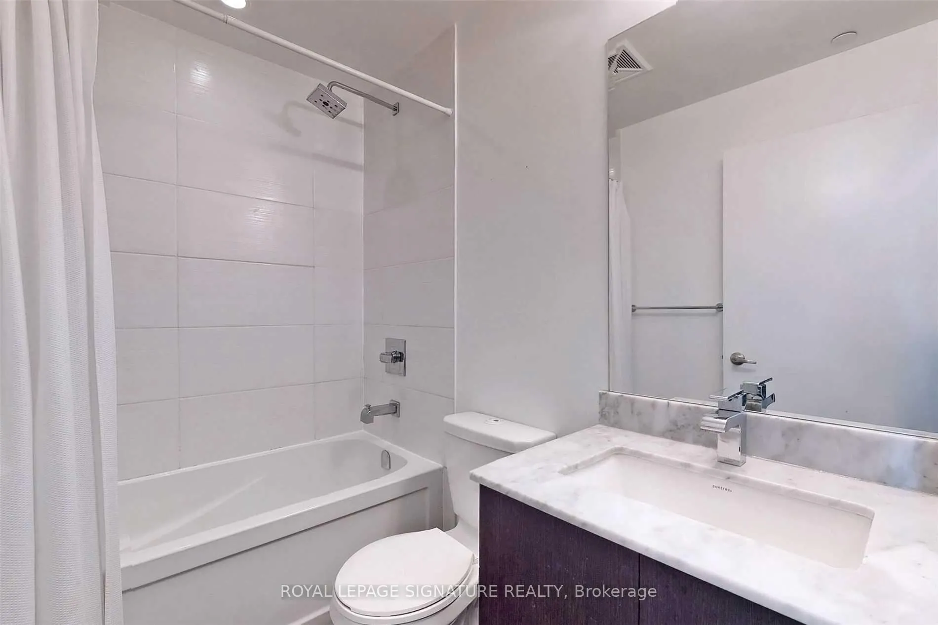 Photo 11 of Unit 807, 2055 Danforth Avenue, Toronto, Woodbine Corridor — HOMEH