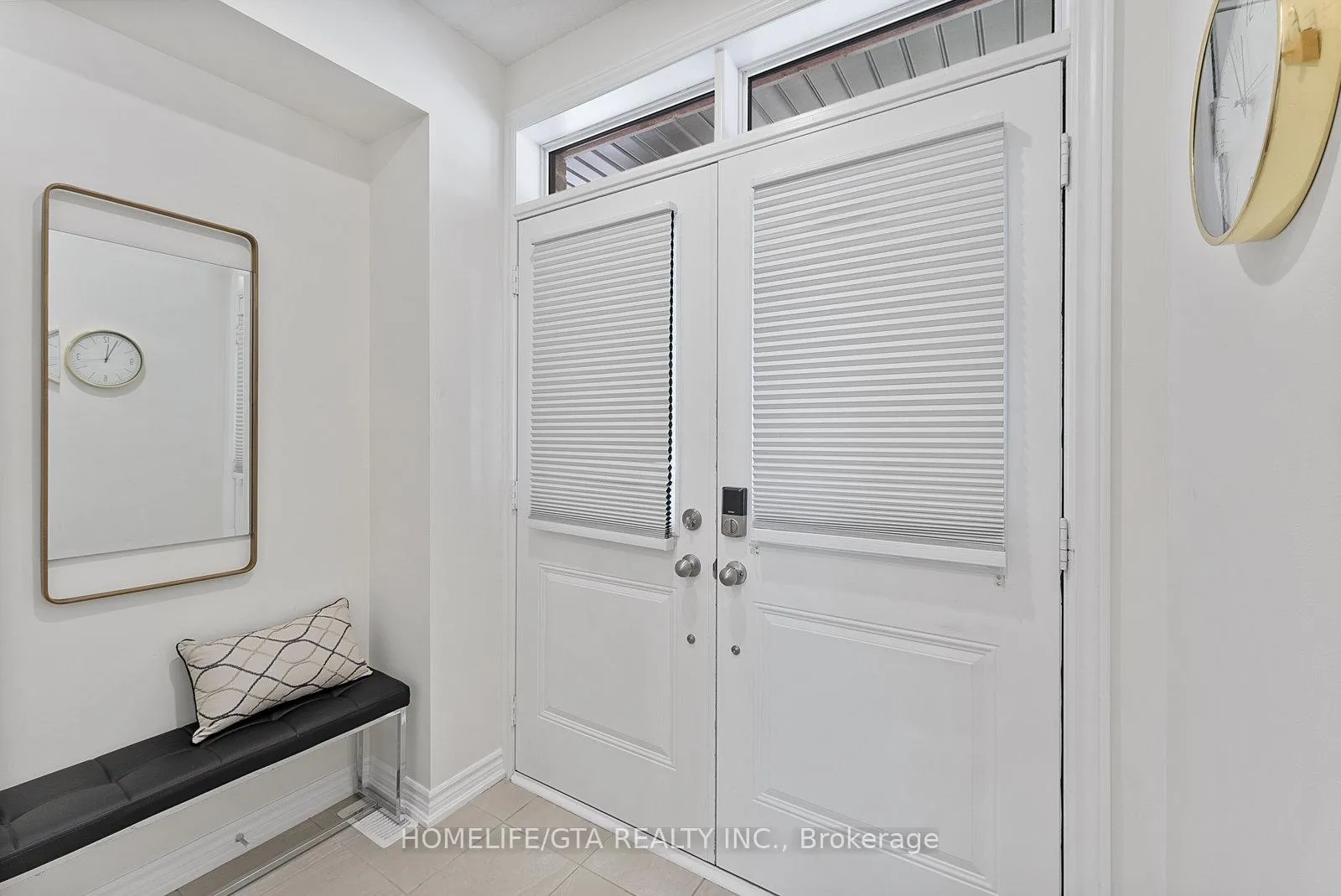 Photo 5 of 7 Holyrood Crescent, Vaughan, Kleinburg — HOMEH