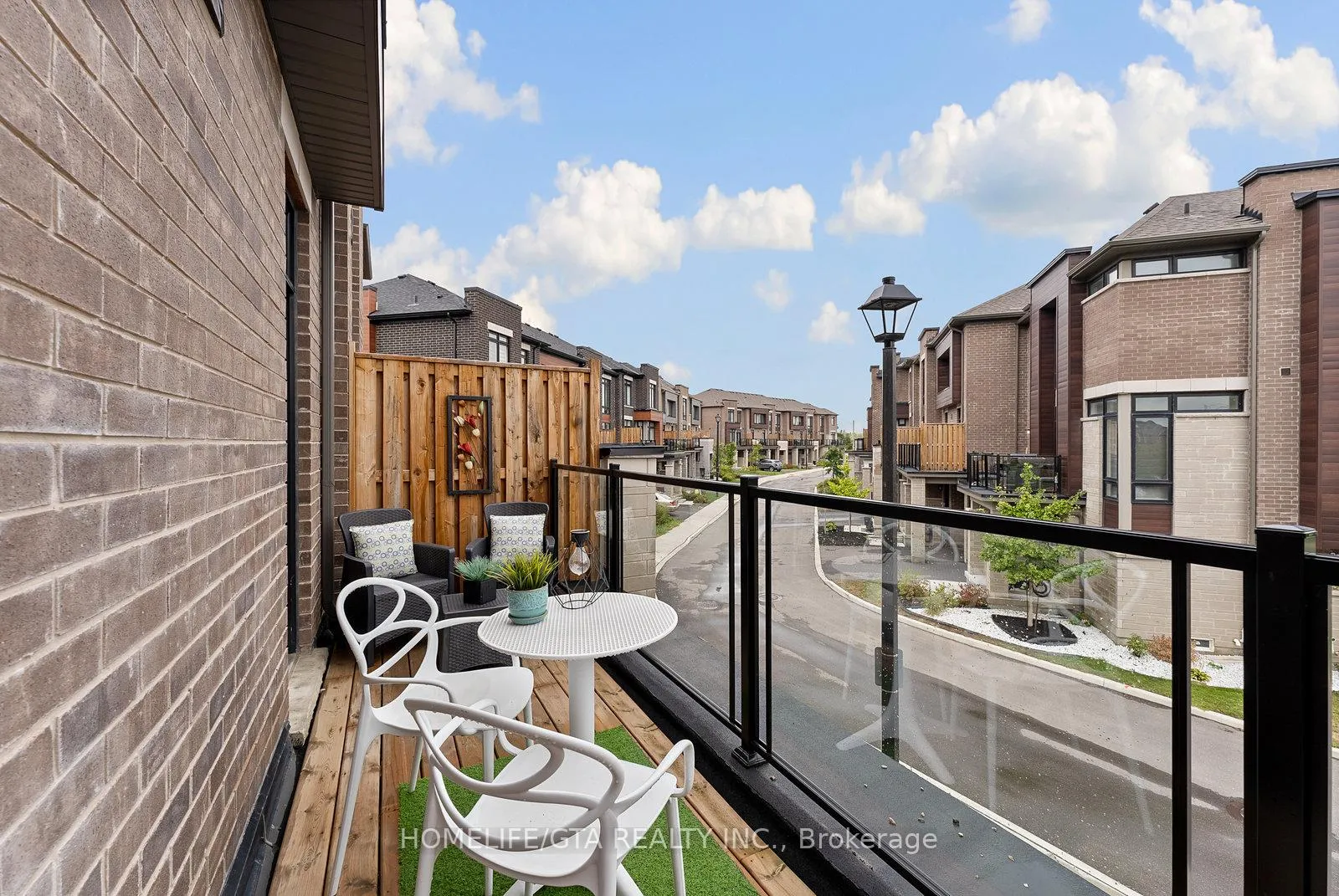 Photo 30 of 7 Holyrood Crescent, Vaughan, Kleinburg — HOMEH