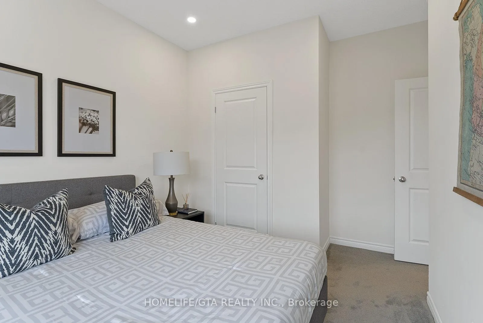Photo 42 of 7 Holyrood Crescent, Vaughan, Kleinburg — HOMEH
