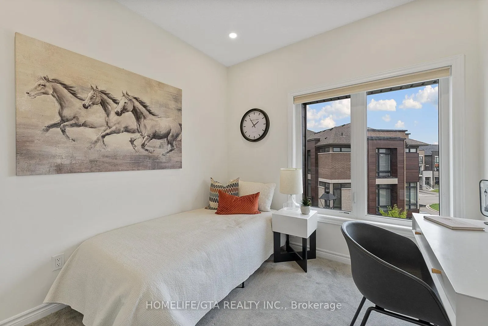 Photo 43 of 7 Holyrood Crescent, Vaughan, Kleinburg — HOMEH