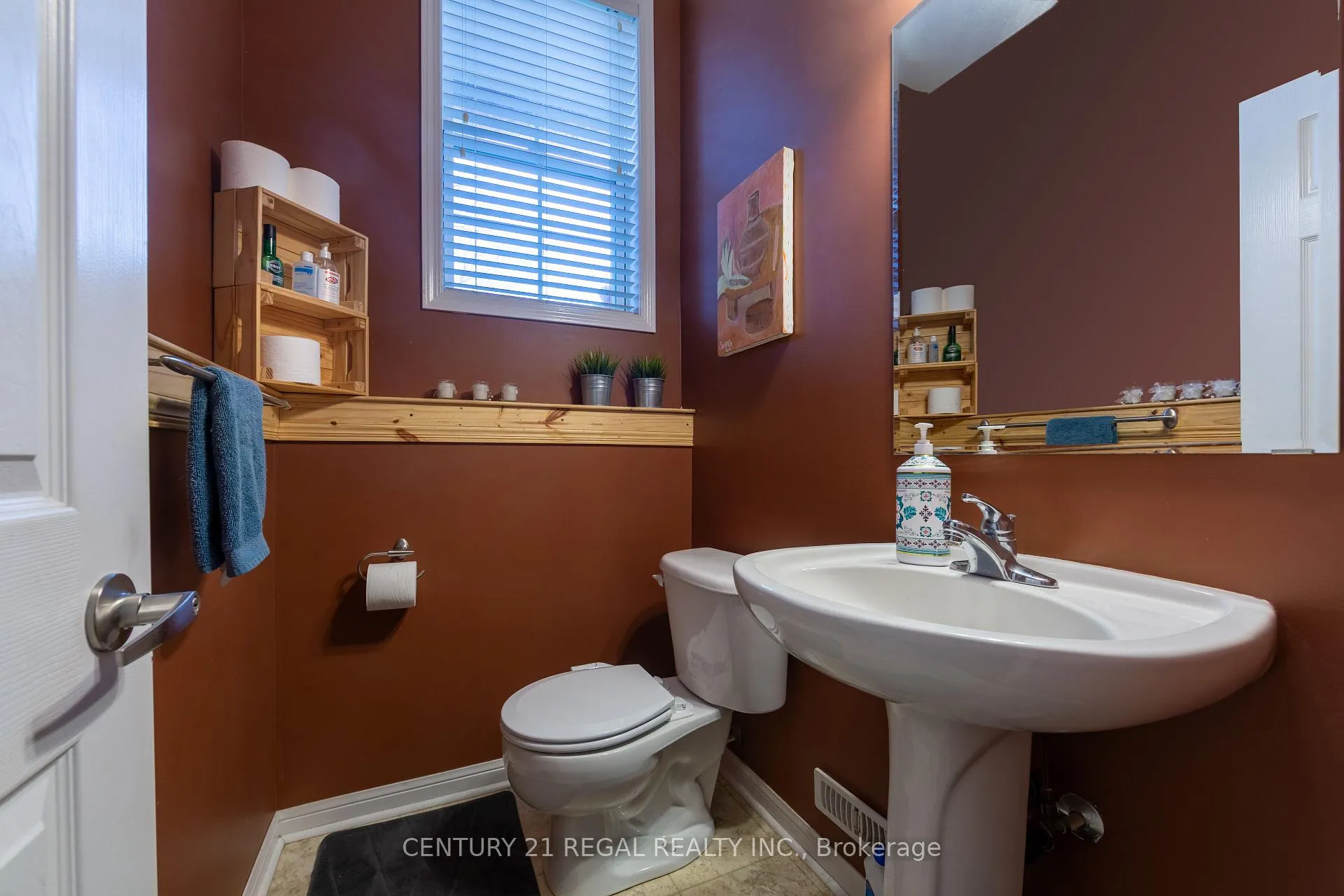 Photo 38 of 1131 Riddell Crescent, Milton, Beaty — HOMEH