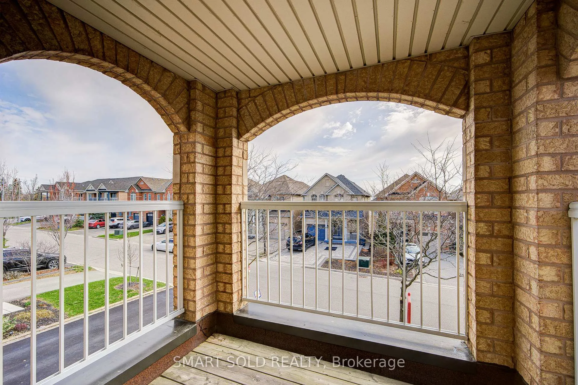 Photo 30 of 28 Catalpa Crescent, Vaughan, Patterson — HOMEH