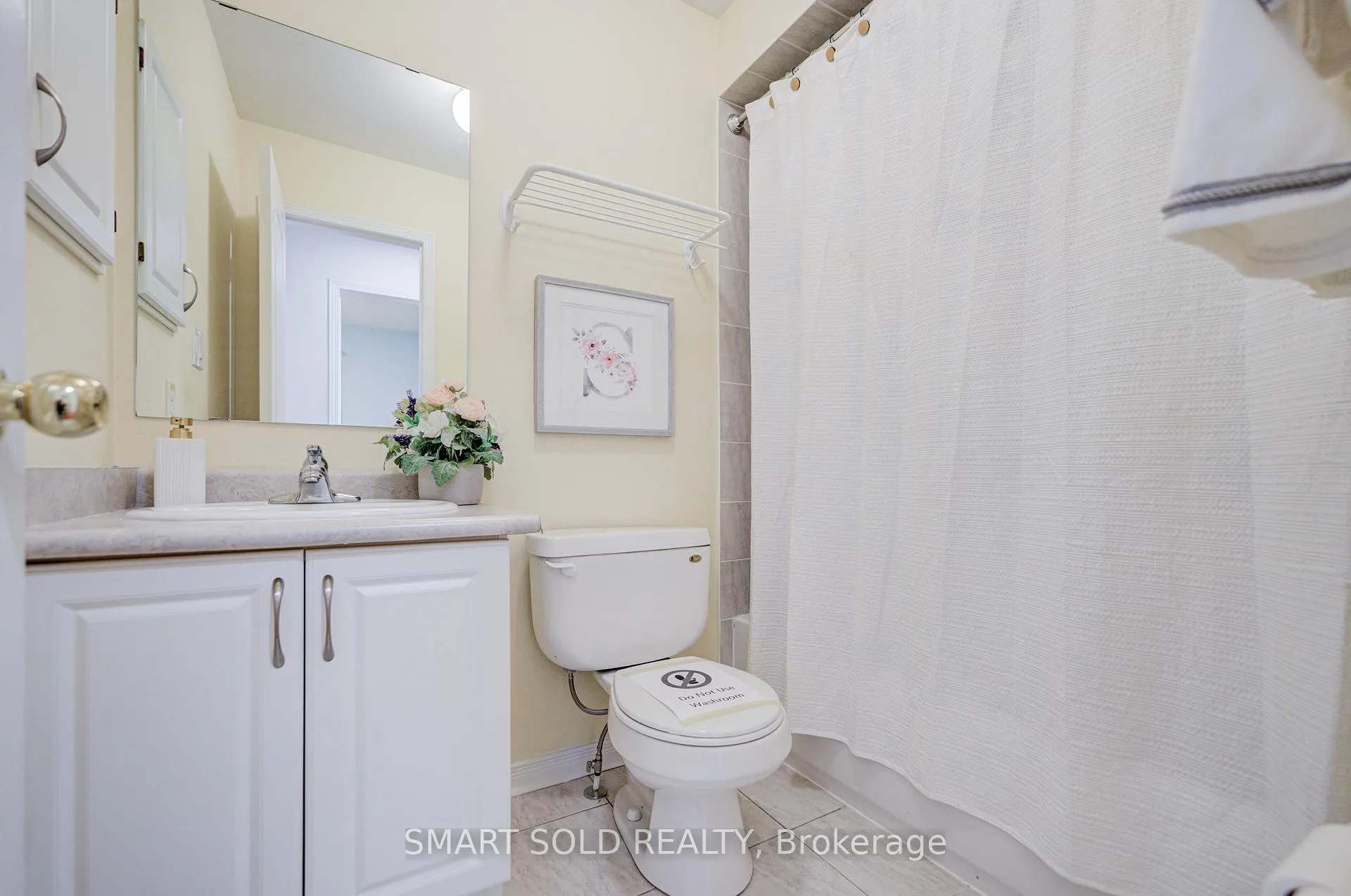 Photo 32 of 28 Catalpa Crescent, Vaughan, Patterson — HOMEH