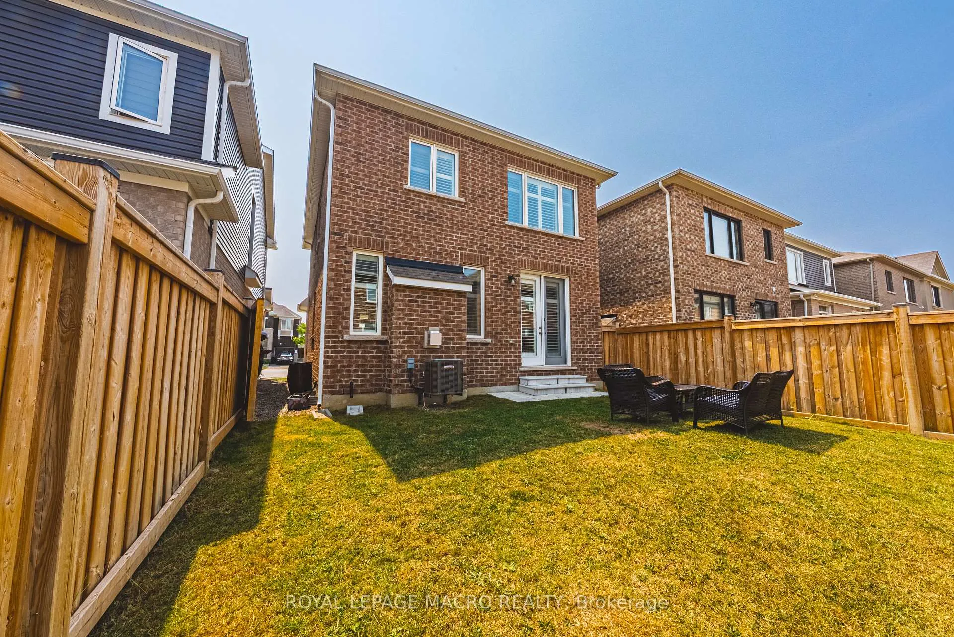 Photo 41 of 728 Kennedy Circle W, Milton, Cobban — HOMEH