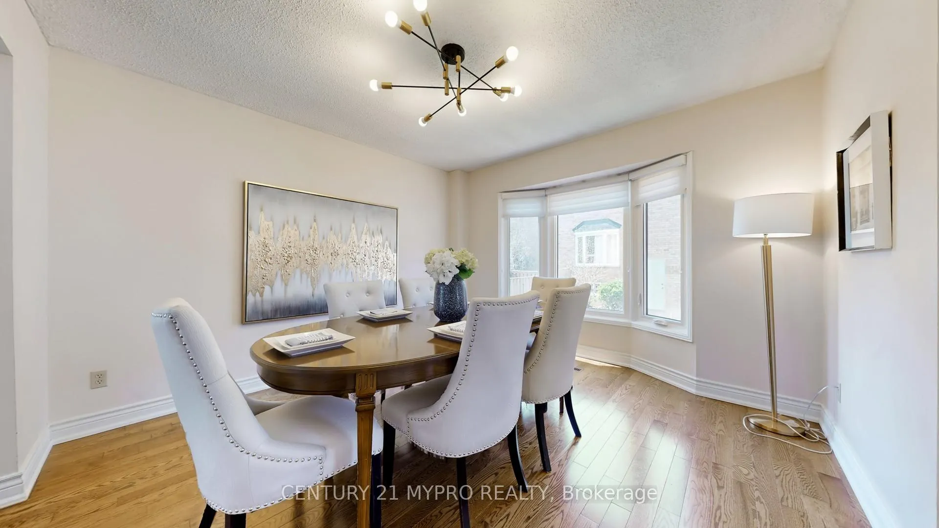 Photo 10 of 49 Parklawn Crescent, Markham, Thornlea — HOMEH