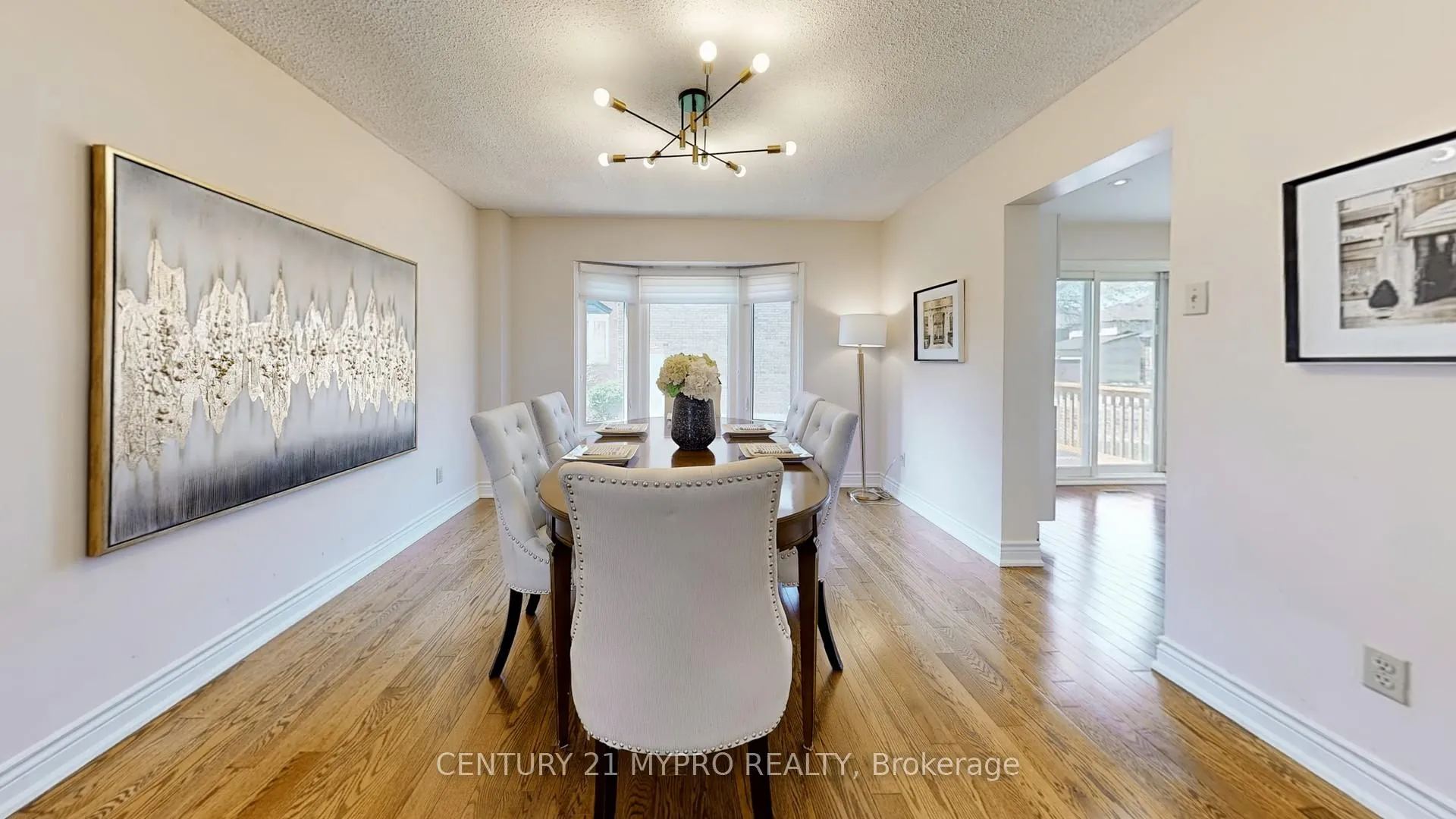 Photo 11 of 49 Parklawn Crescent, Markham, Thornlea — HOMEH