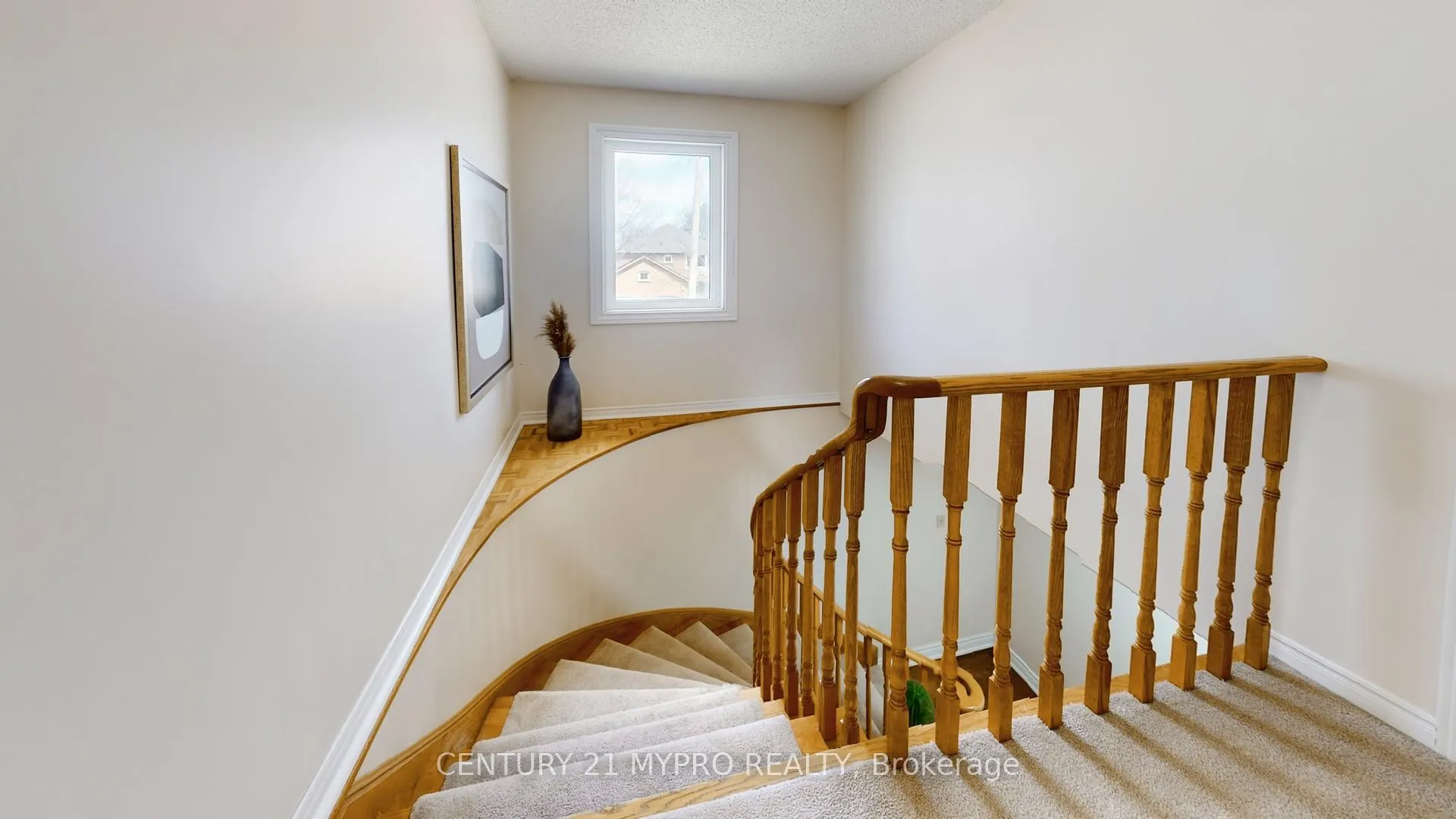 Photo 12 of 49 Parklawn Crescent, Markham, Thornlea — HOMEH