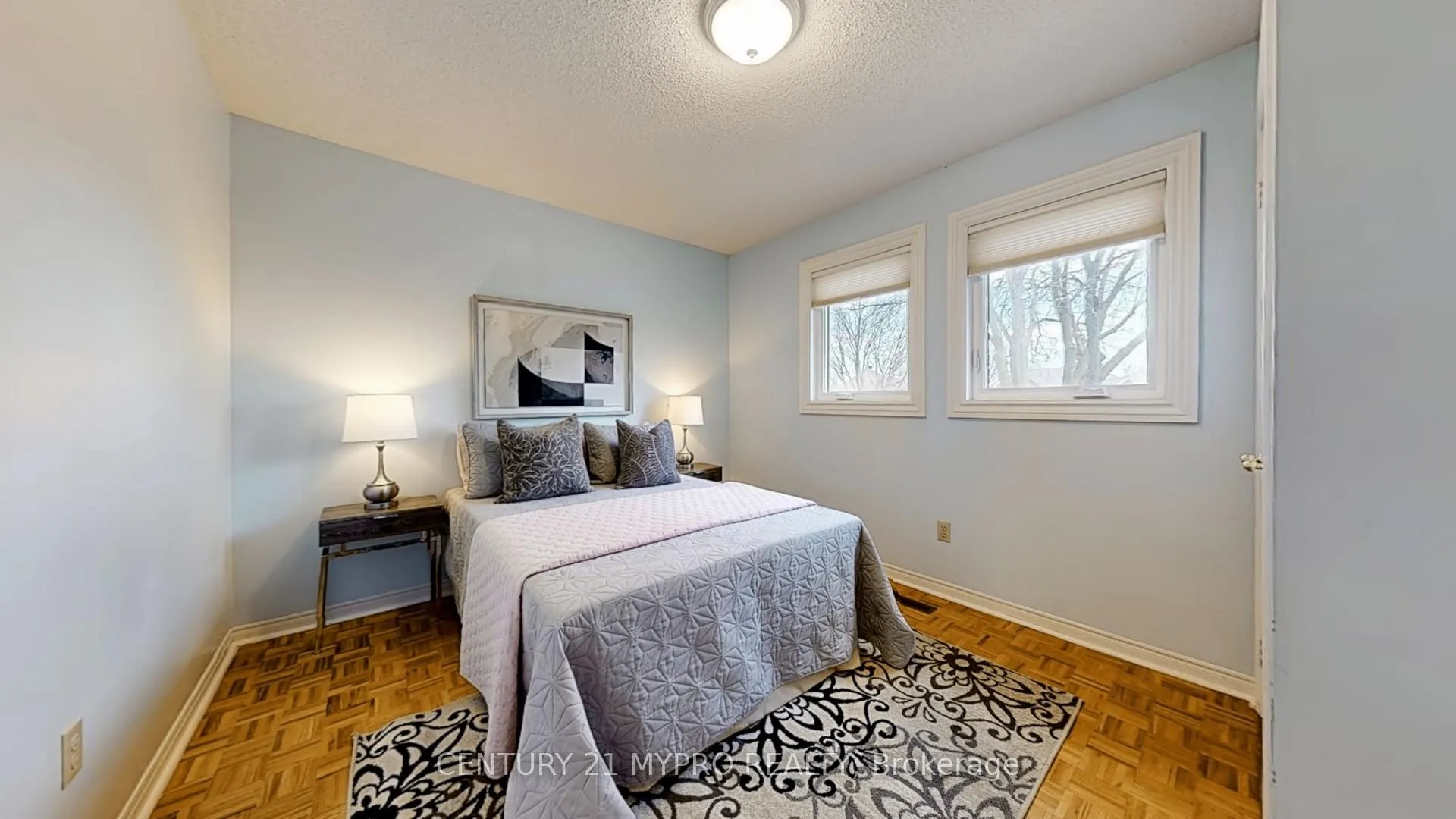 Photo 23 of 49 Parklawn Crescent, Markham, Thornlea — HOMEH