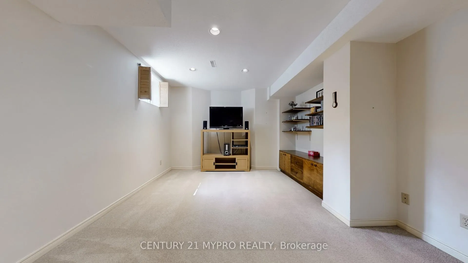 Photo 34 of 49 Parklawn Crescent, Markham, Thornlea — HOMEH