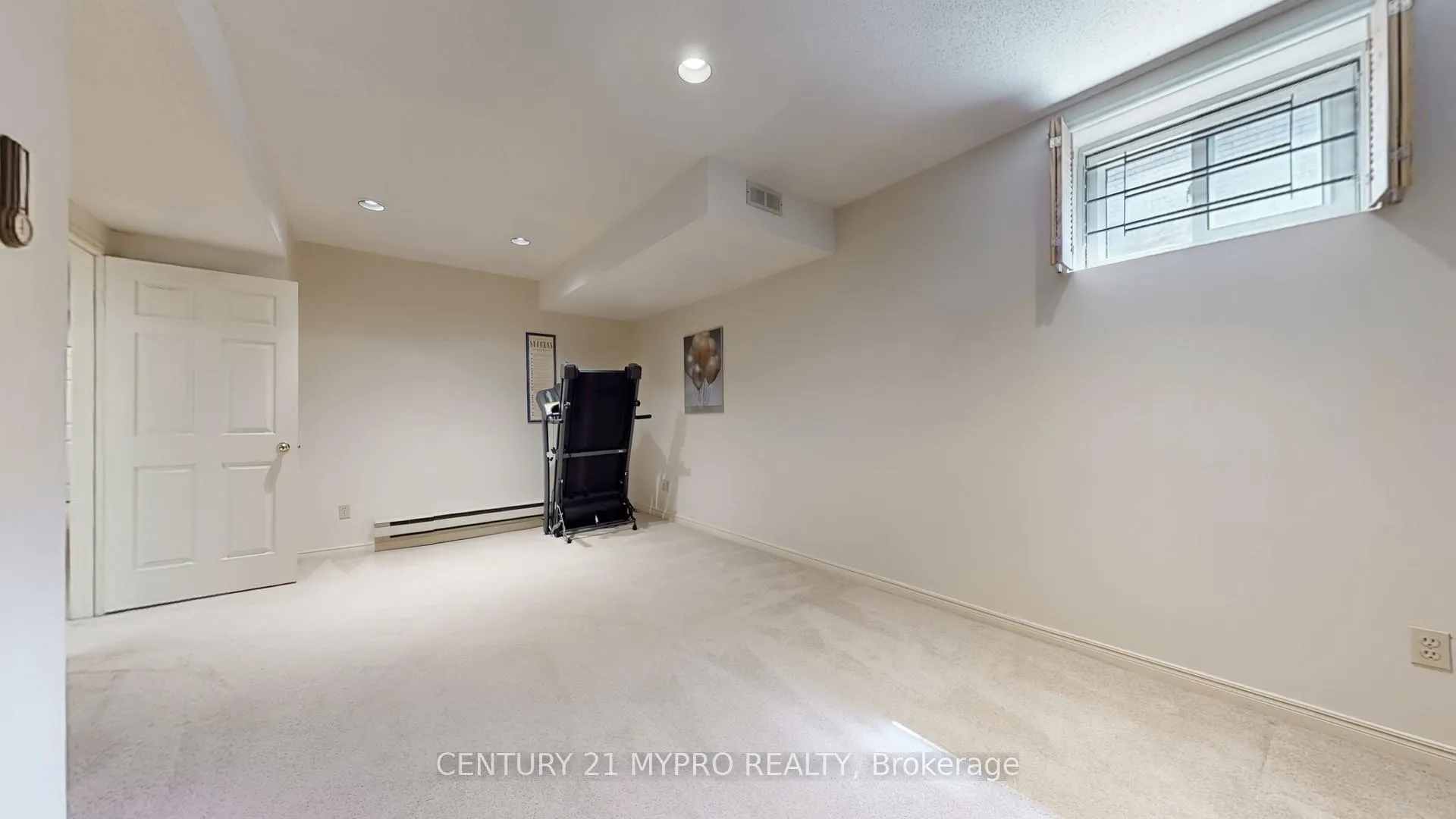 Photo 38 of 49 Parklawn Crescent, Markham, Thornlea — HOMEH