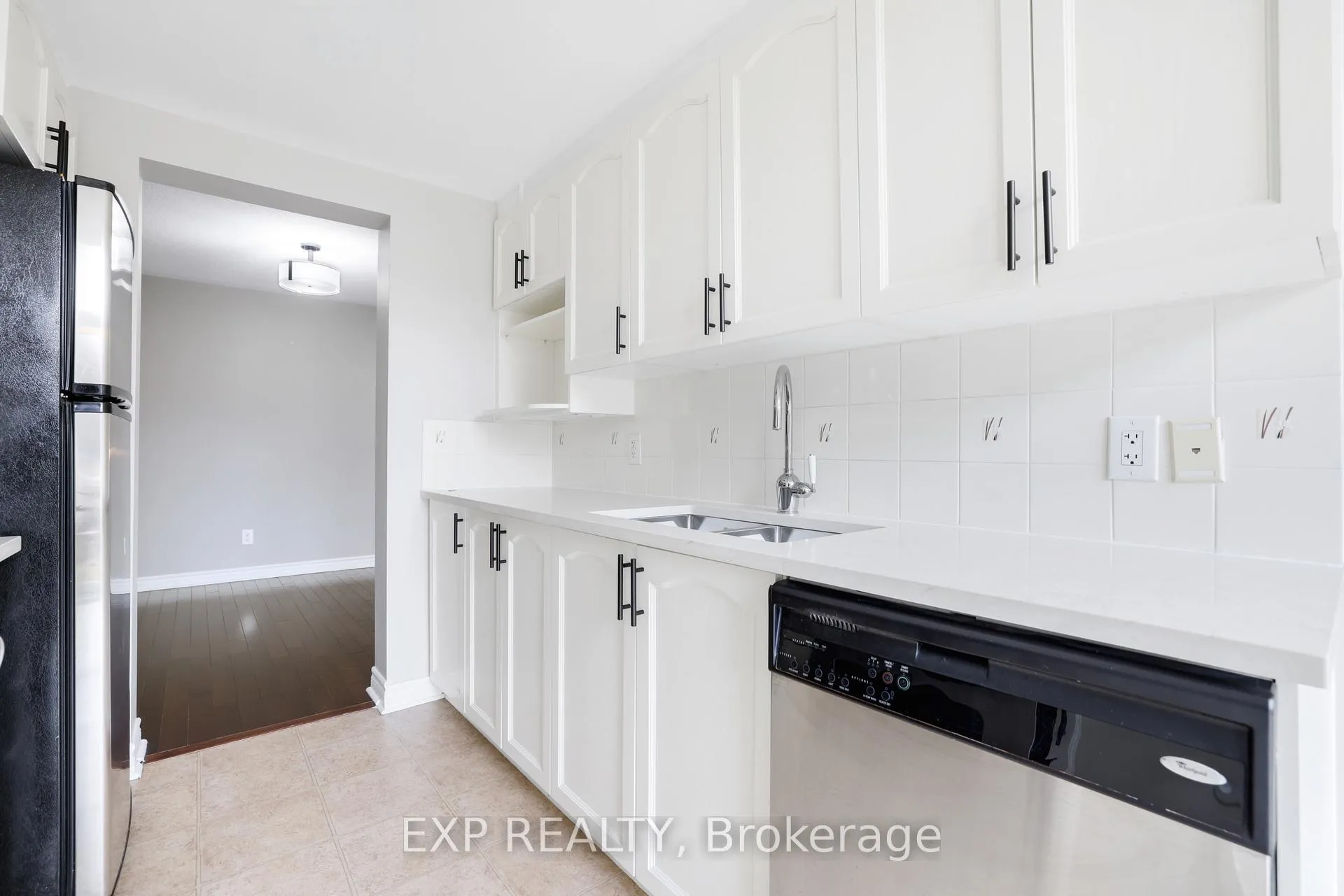 Photo 17 of 352 Forestbrook Street, Ottawa, Kanata - Morgan's Grant/South March — HOMEH