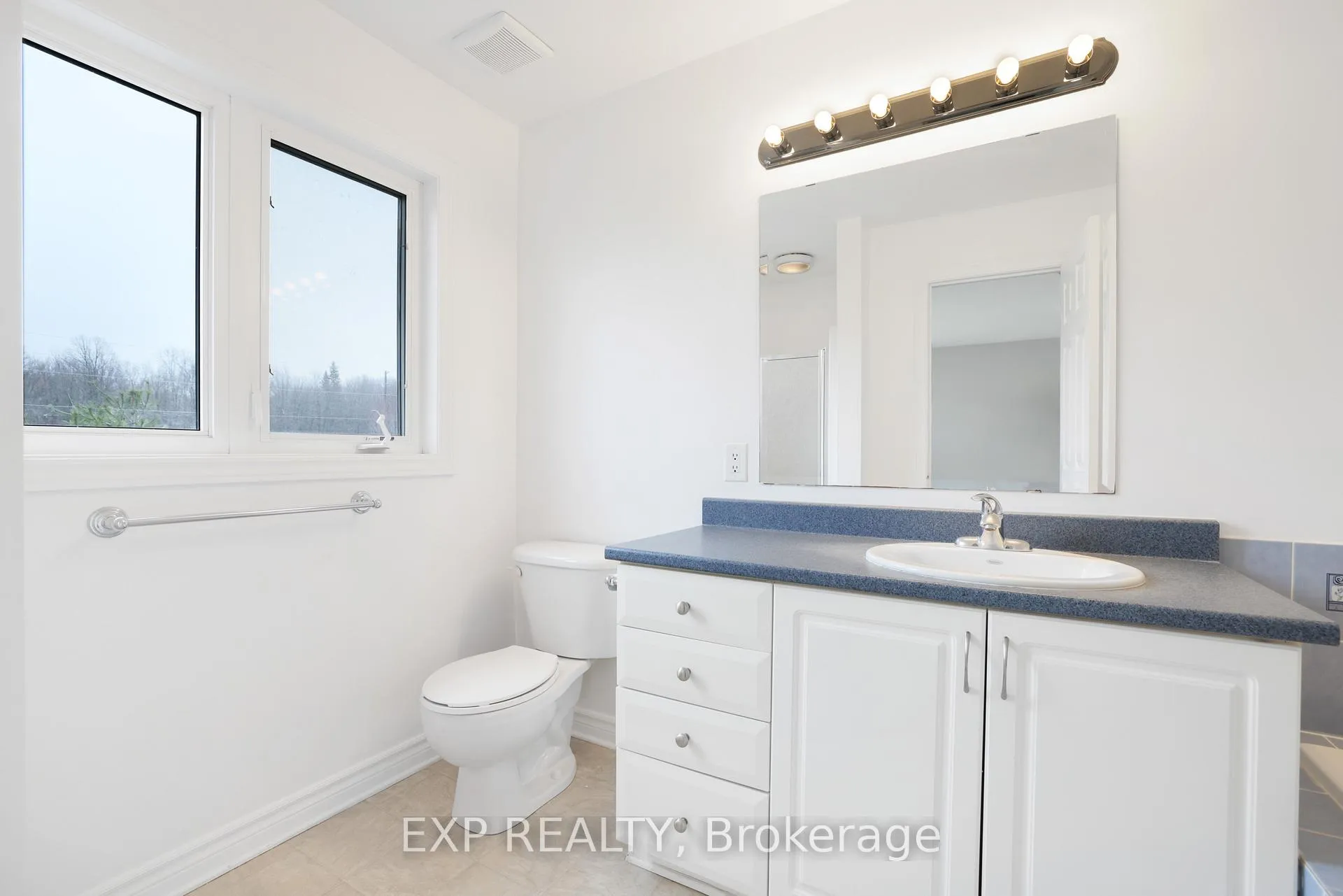 Photo 21 of 352 Forestbrook Street, Ottawa, Kanata - Morgan's Grant/South March — HOMEH