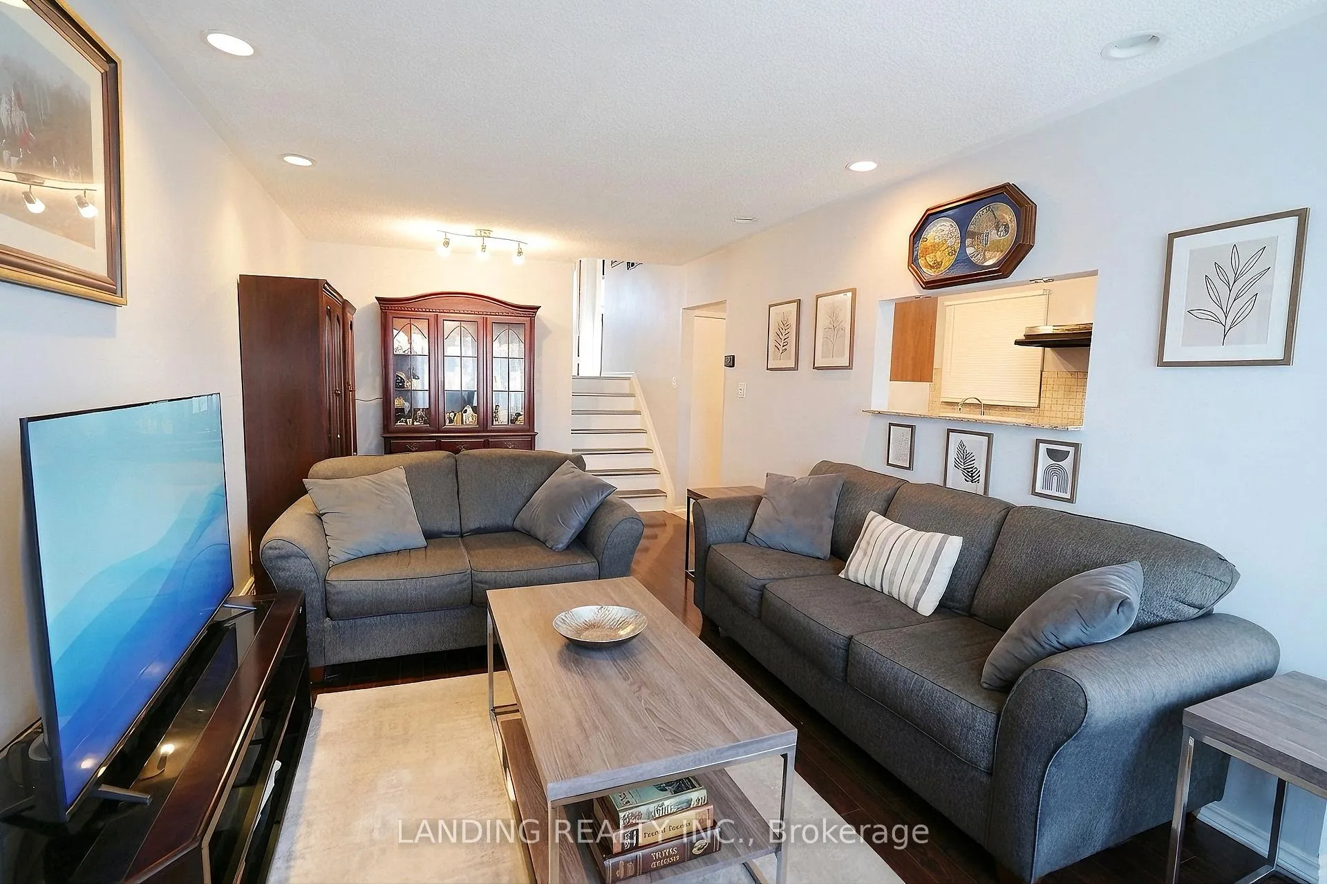 Photo 5 of 1391 Tatra Drive, Pickering, Bay Ridges — HOMEH