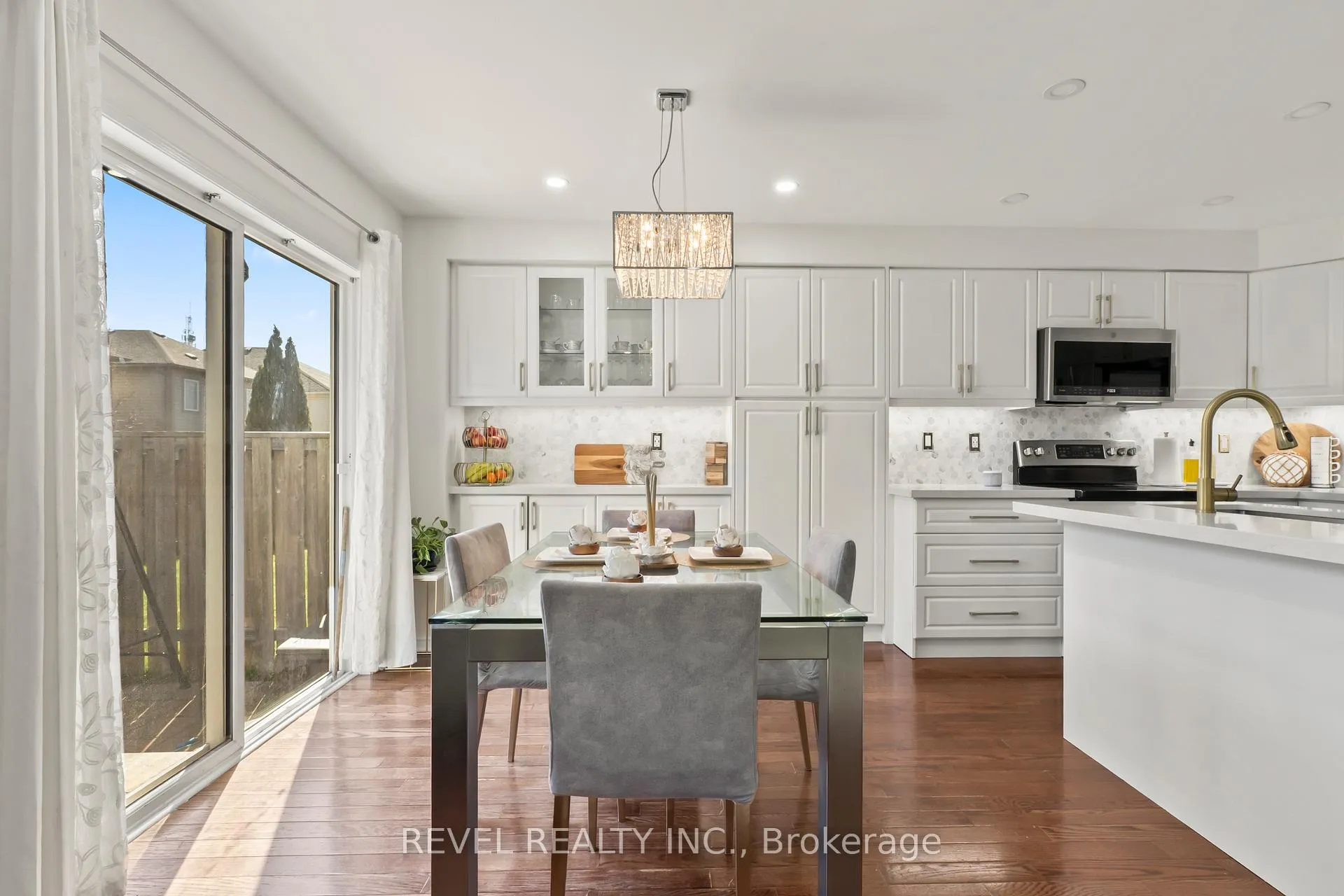 Photo 13 of 15 Donlevy Crescent, Whitby, Taunton North — HOMEH