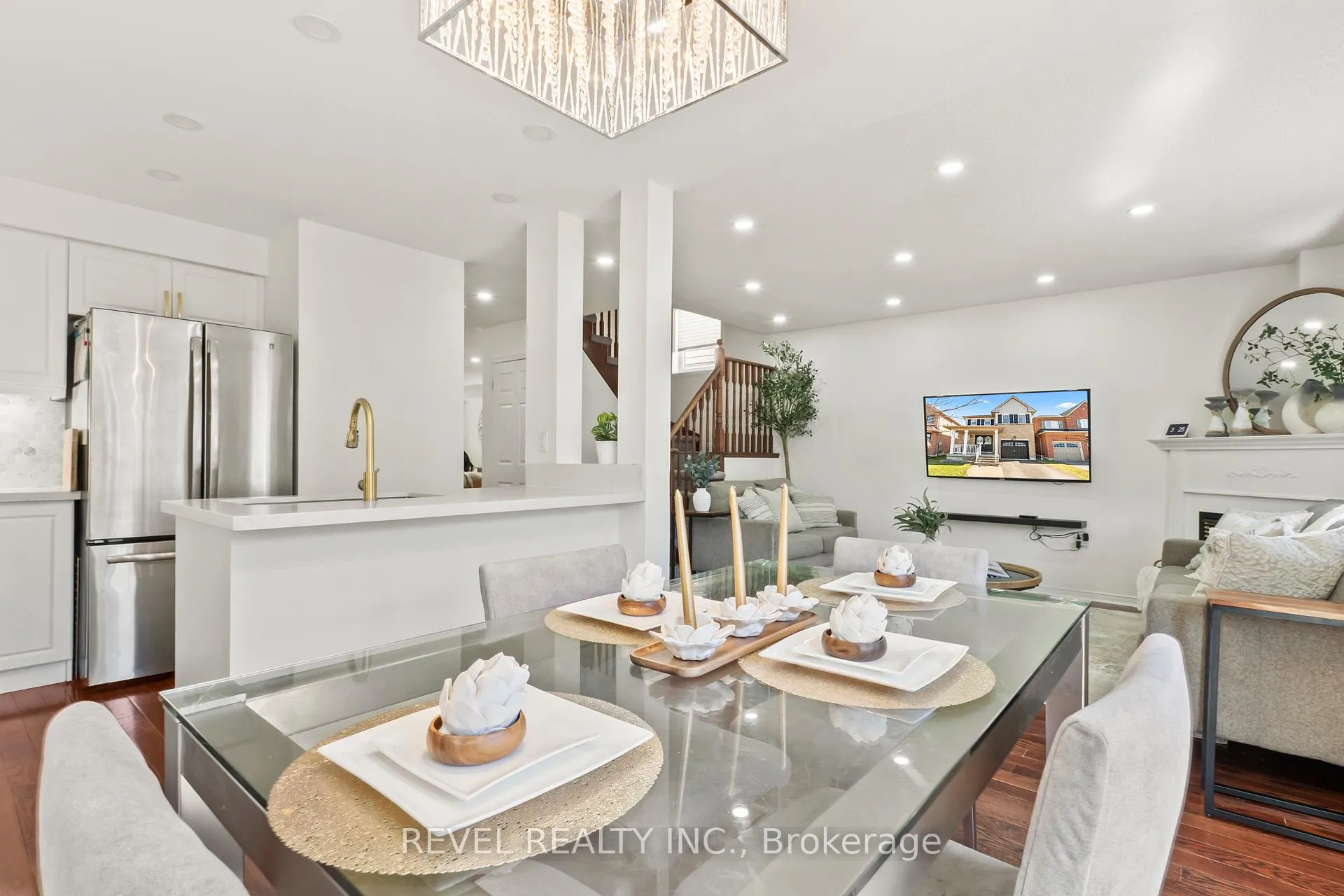 Photo 14 of 15 Donlevy Crescent, Whitby, Taunton North — HOMEH