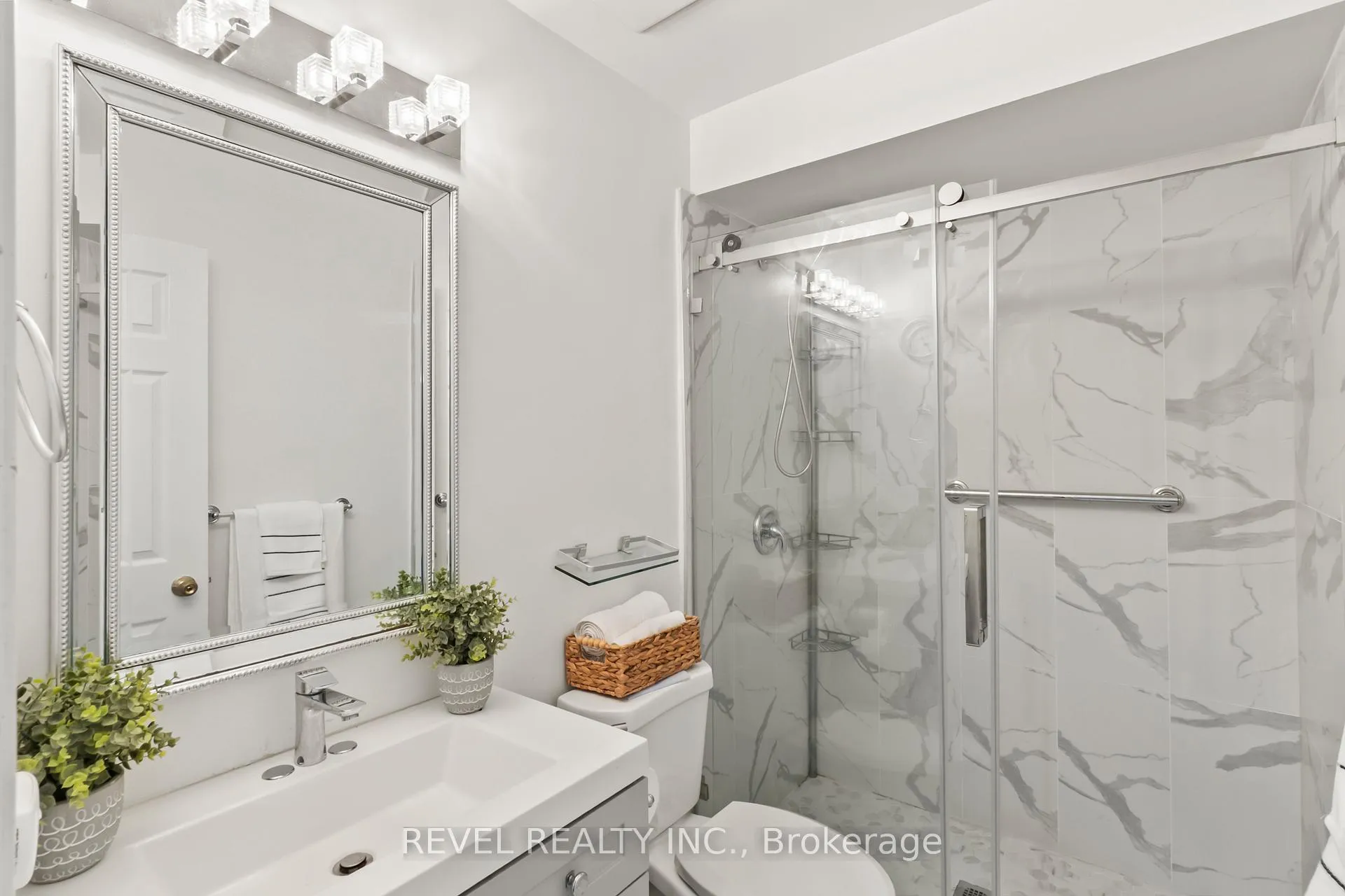 Photo 23 of 15 Donlevy Crescent, Whitby, Taunton North — HOMEH