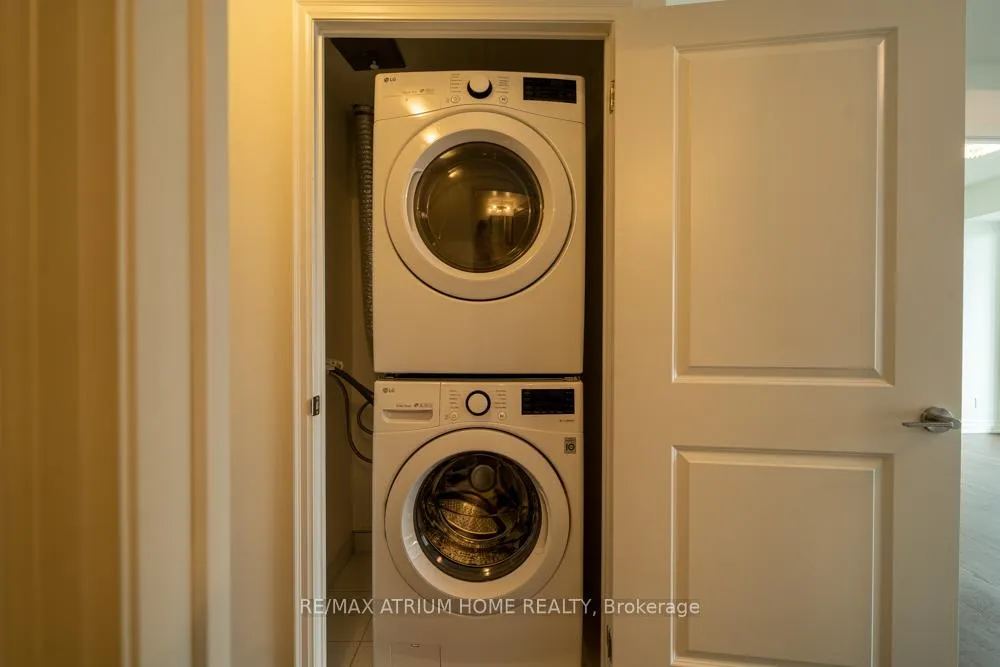 Photo 9 of Unit 809, 10 Rouge Valley Drive, Markham, Unionville — HOMEH