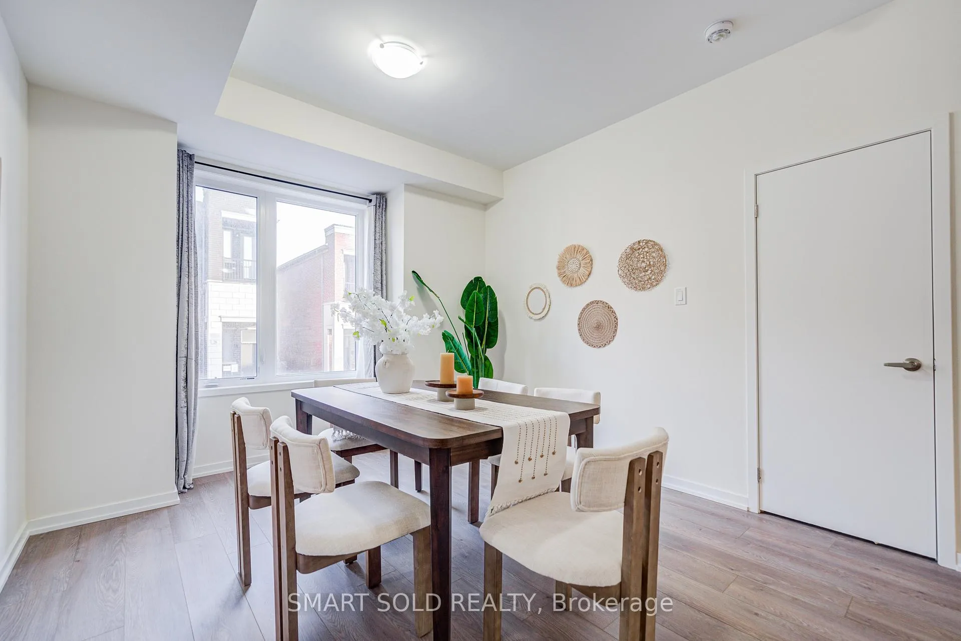 Photo 9 of 25 Origin Way, Vaughan, Rural Vaughan — HOMEH