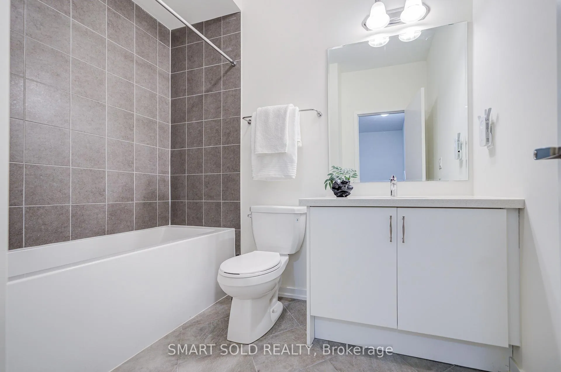 Photo 29 of 25 Origin Way, Vaughan, Rural Vaughan — HOMEH