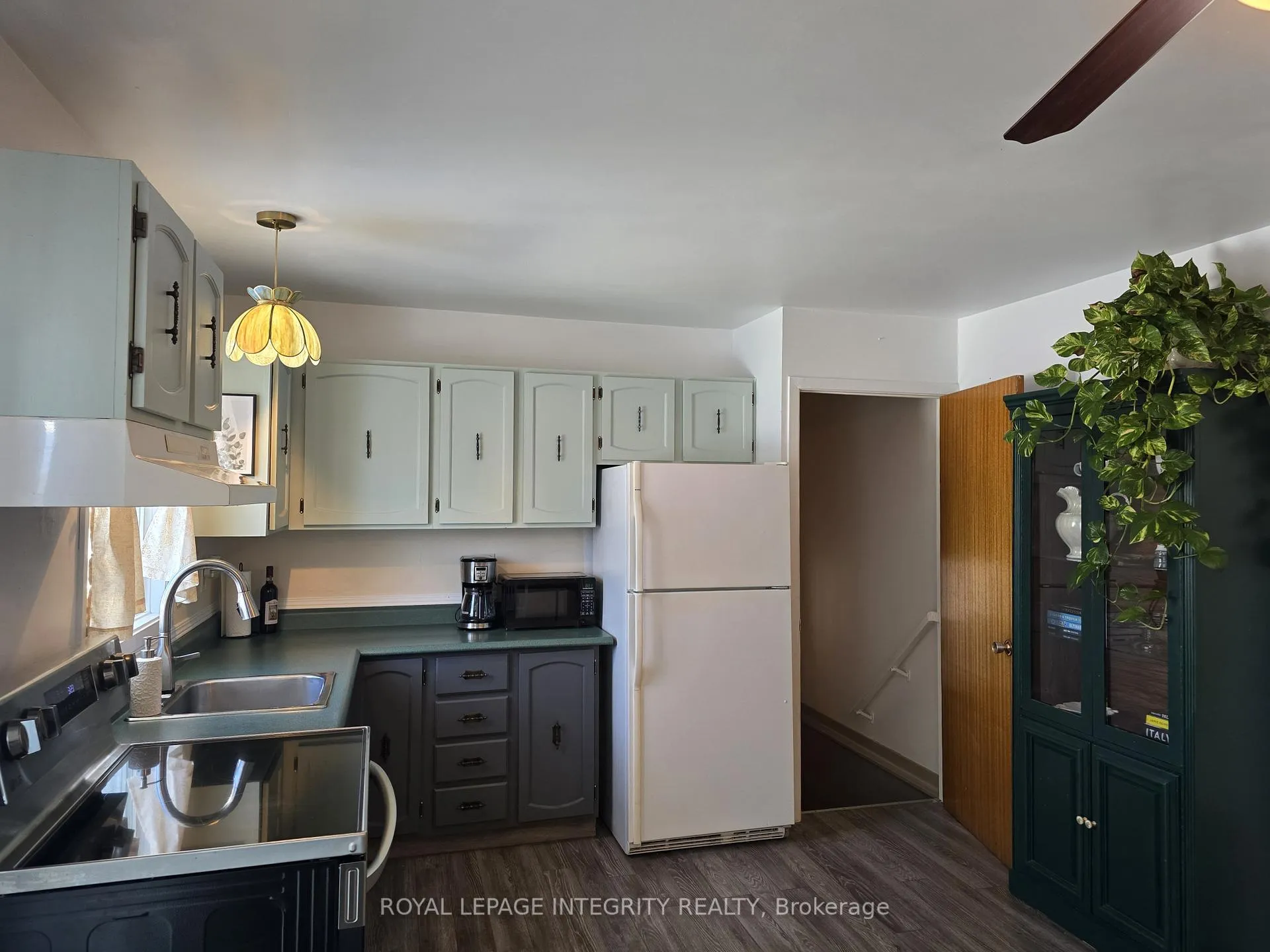 Photo 3 of 3264 Johnston Avenue, Cornwall — HOMEH