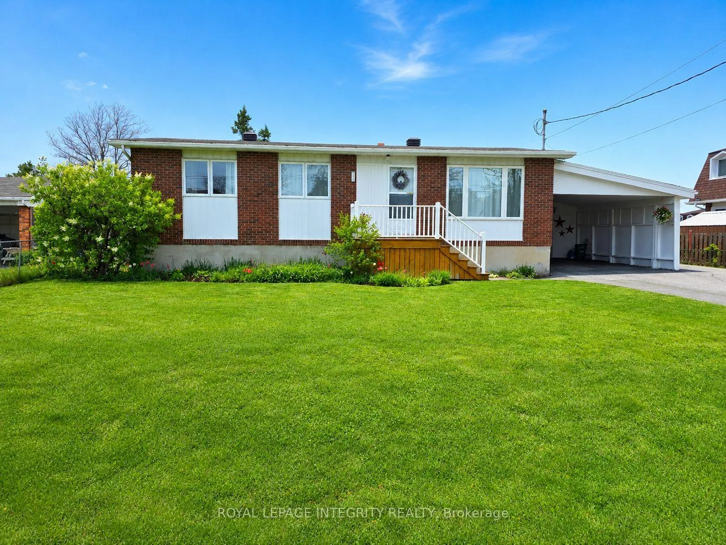 Photo 1 of 3264 Johnston Avenue, Cornwall — HOMEH