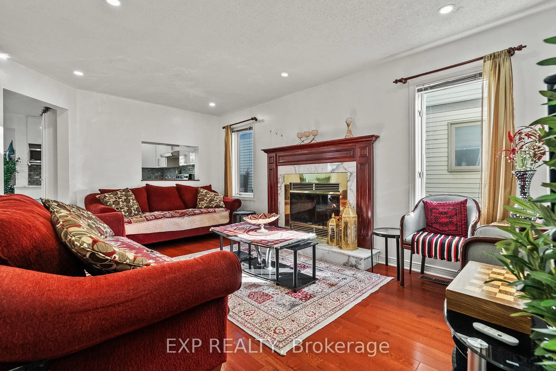 Photo 18 of 1582 Blohm Drive, Ottawa, Hunt Club Park — HOMEH