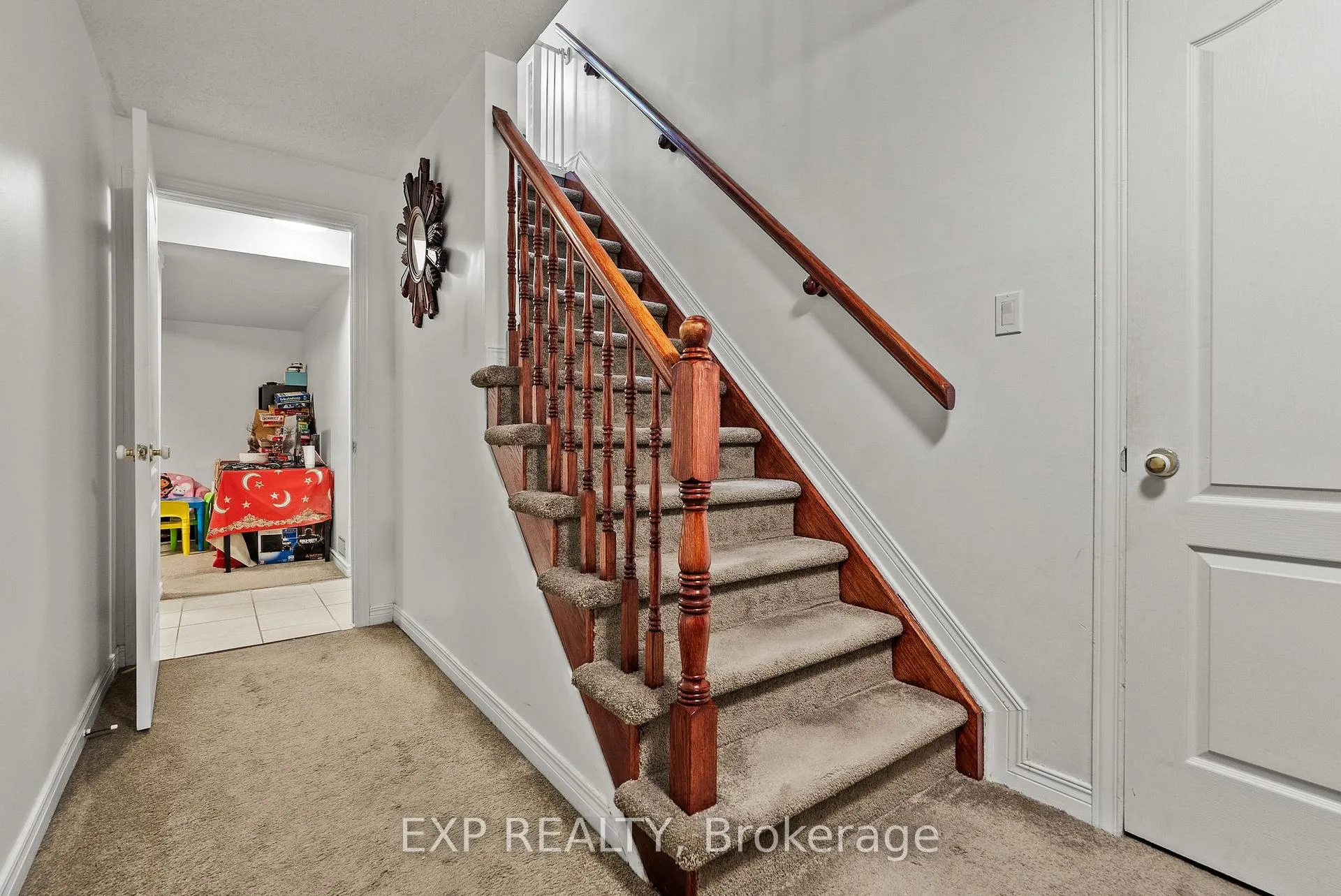 Photo 32 of 1582 Blohm Drive, Ottawa, Hunt Club Park — HOMEH